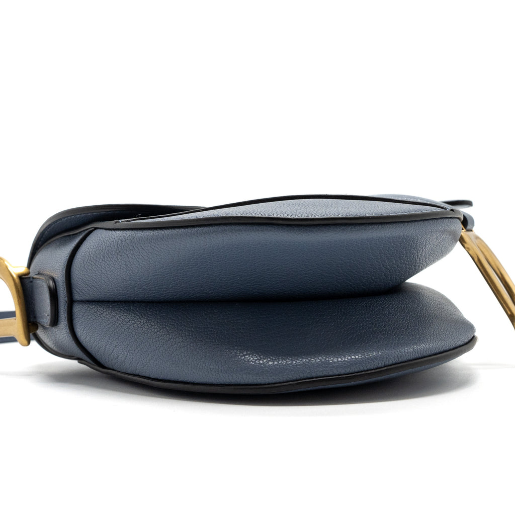 dior-medium-saddle-bag-goat-skin-light-blue-ghw