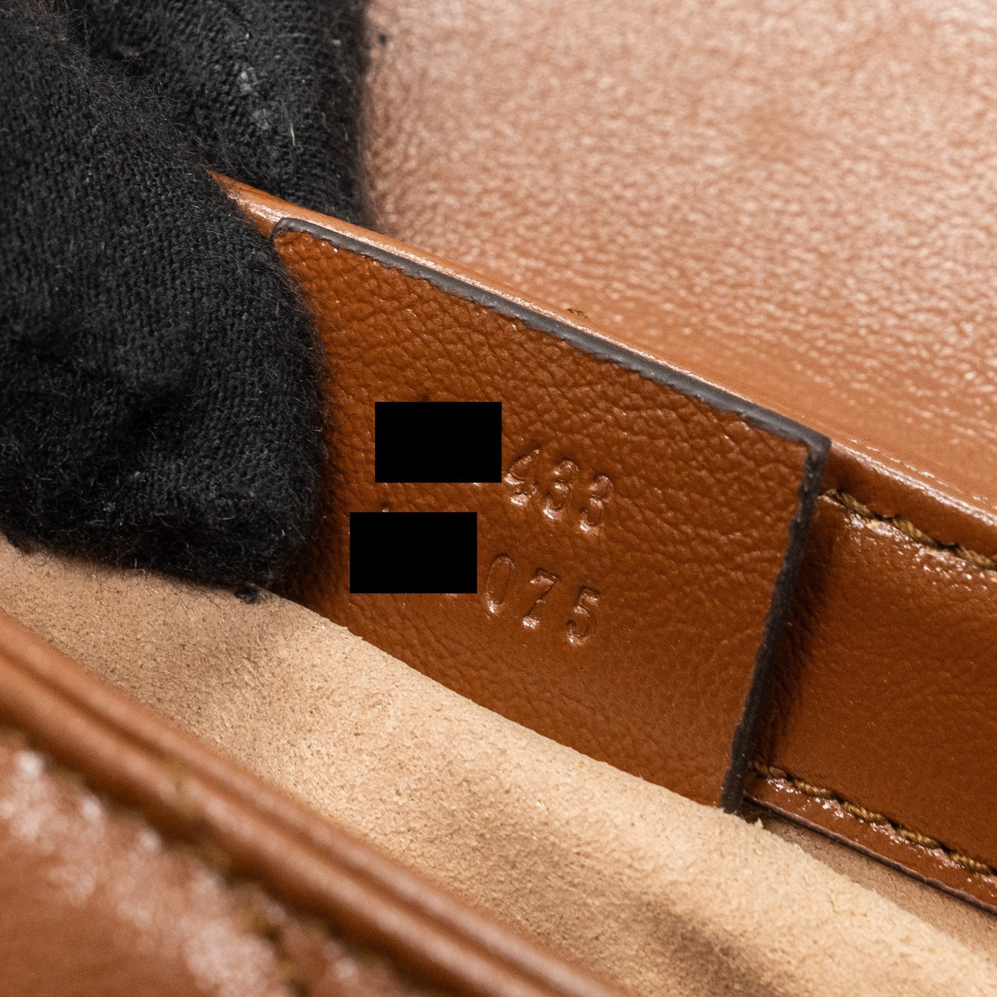 gucci-super-mini-gg-marmont-calfskin-caramel-ghw