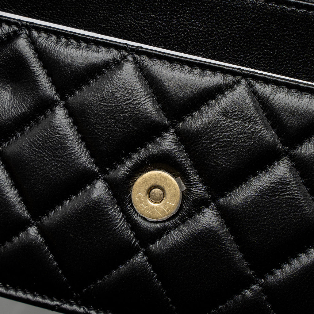 chanel-detail-top-handle-wallet-on-chain-lambskin-black-brushed-ghw-microchip