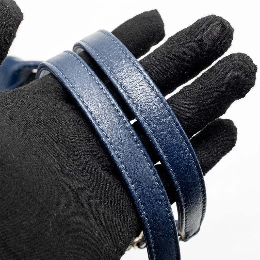 chanel-deauville-tote-bag-canvas-dark-blue-lghw-1