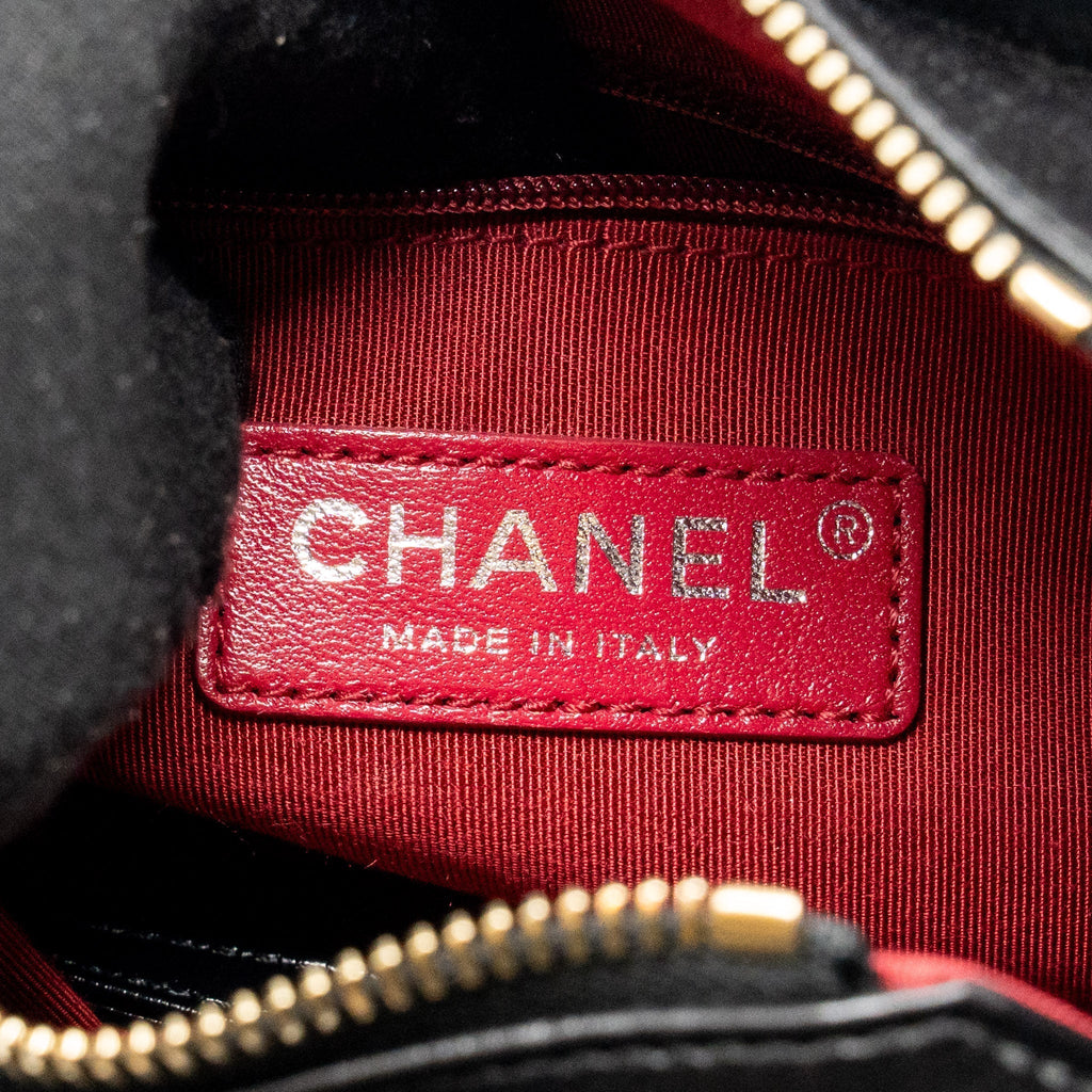 chanel-black-4