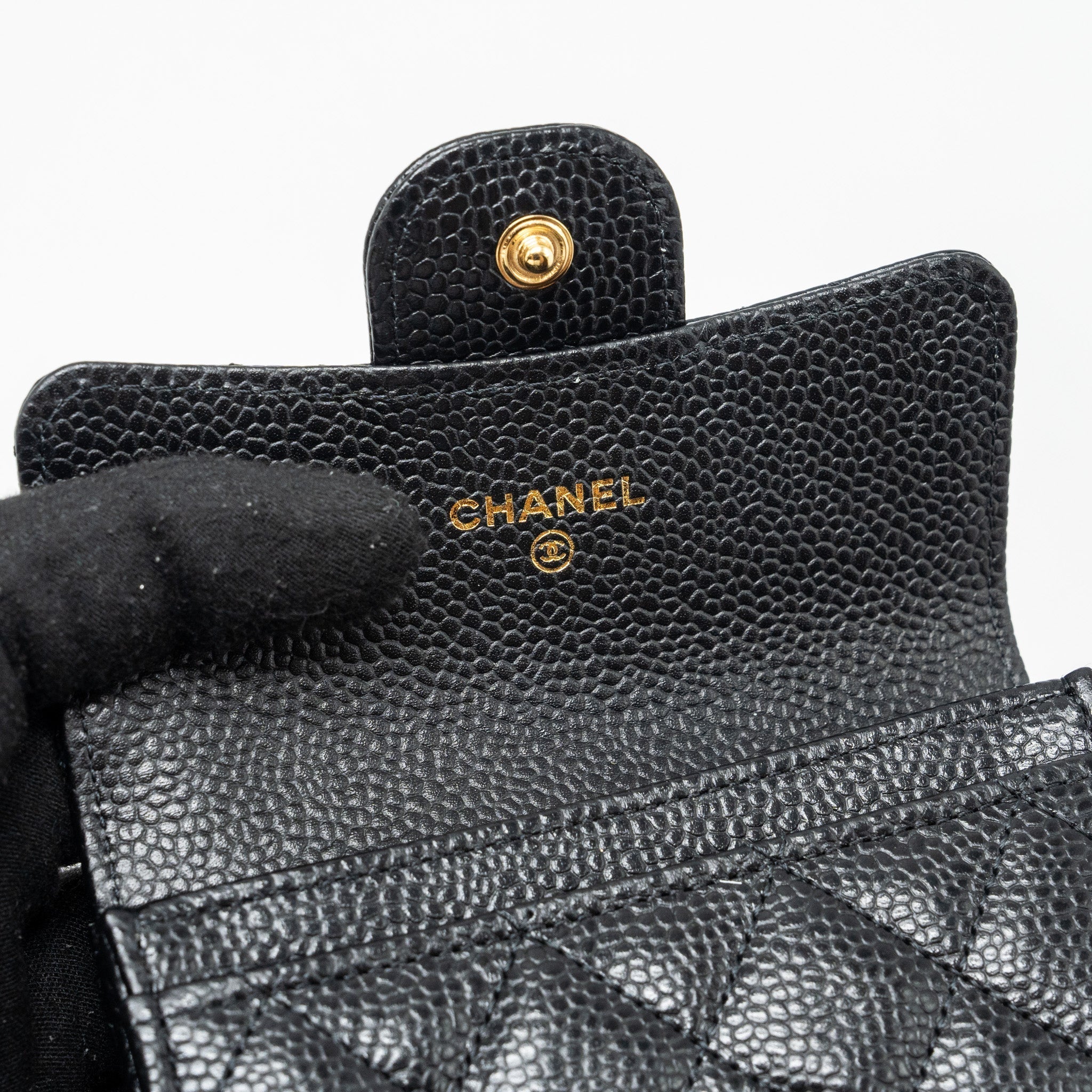 chanel-classic-flap-card-holder-caviar-black-ghw-microchip-8