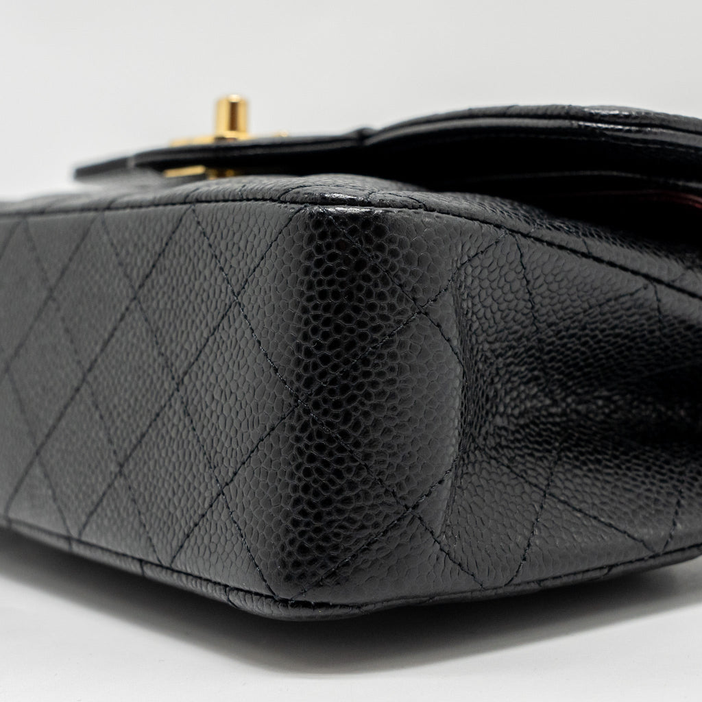 chanel-small-classic-double-flap-bag-caviar-black-ghwmicrochip-copy