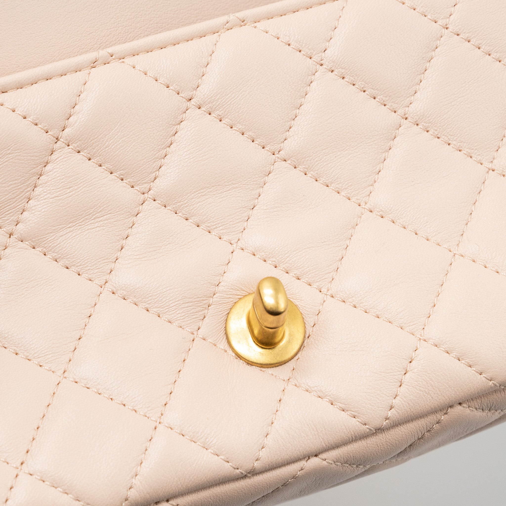 chanel-pearl-crush-mini-rectangular-flap-bag-lambskin-light-pink-ghw-microchip