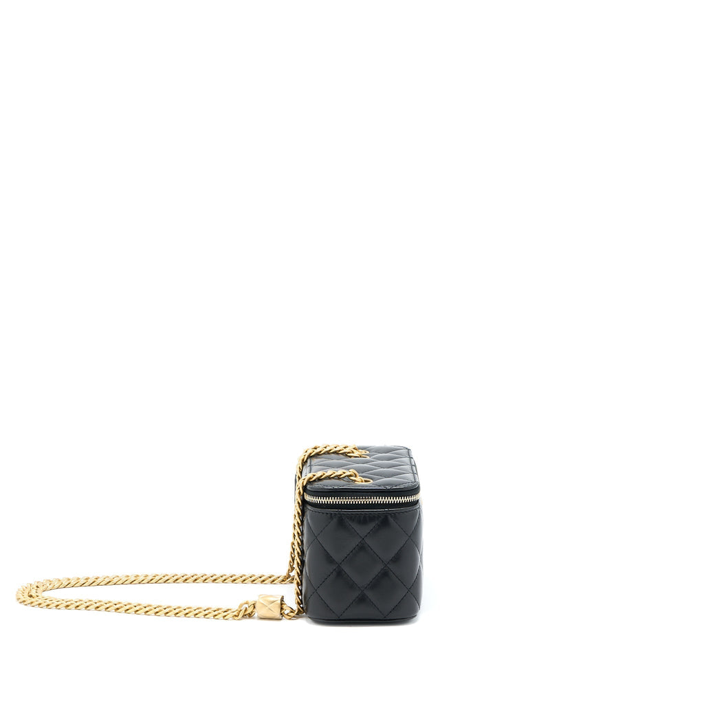 chanel-22k-gold-pillar-adjustable-chain-long-vanity-lambskin-black-ghw-microchip