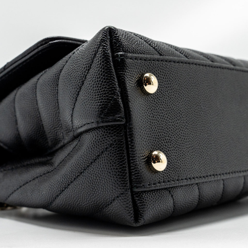 chanel-small-coco-handle-chevron-caviar-black-lghw-1