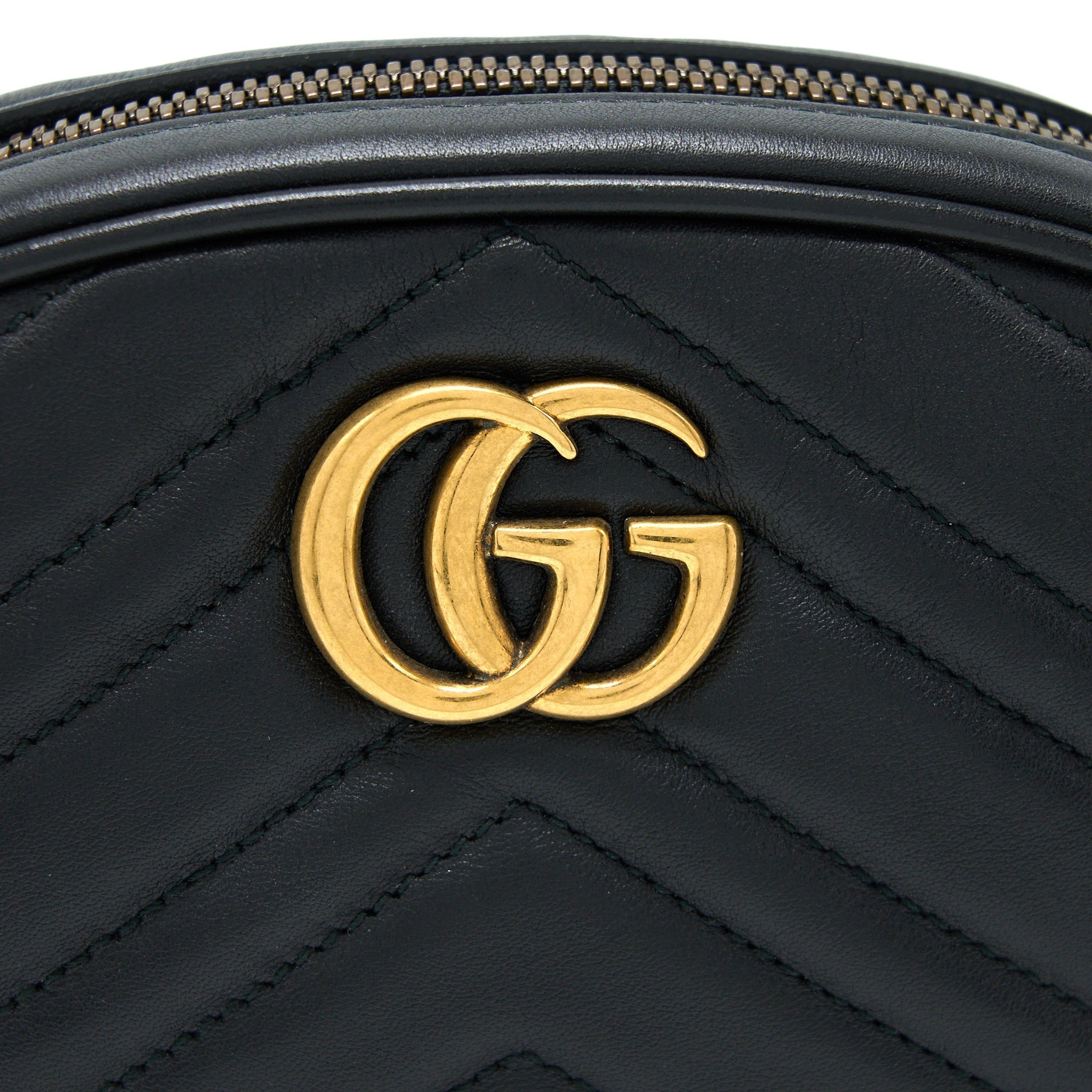 gucci-marmont-round-belt-bag-black-ghw-1