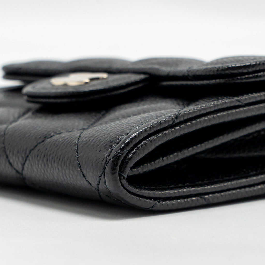 chanel-classic-flap-card-holder-caviar-black-lghw-microchip
