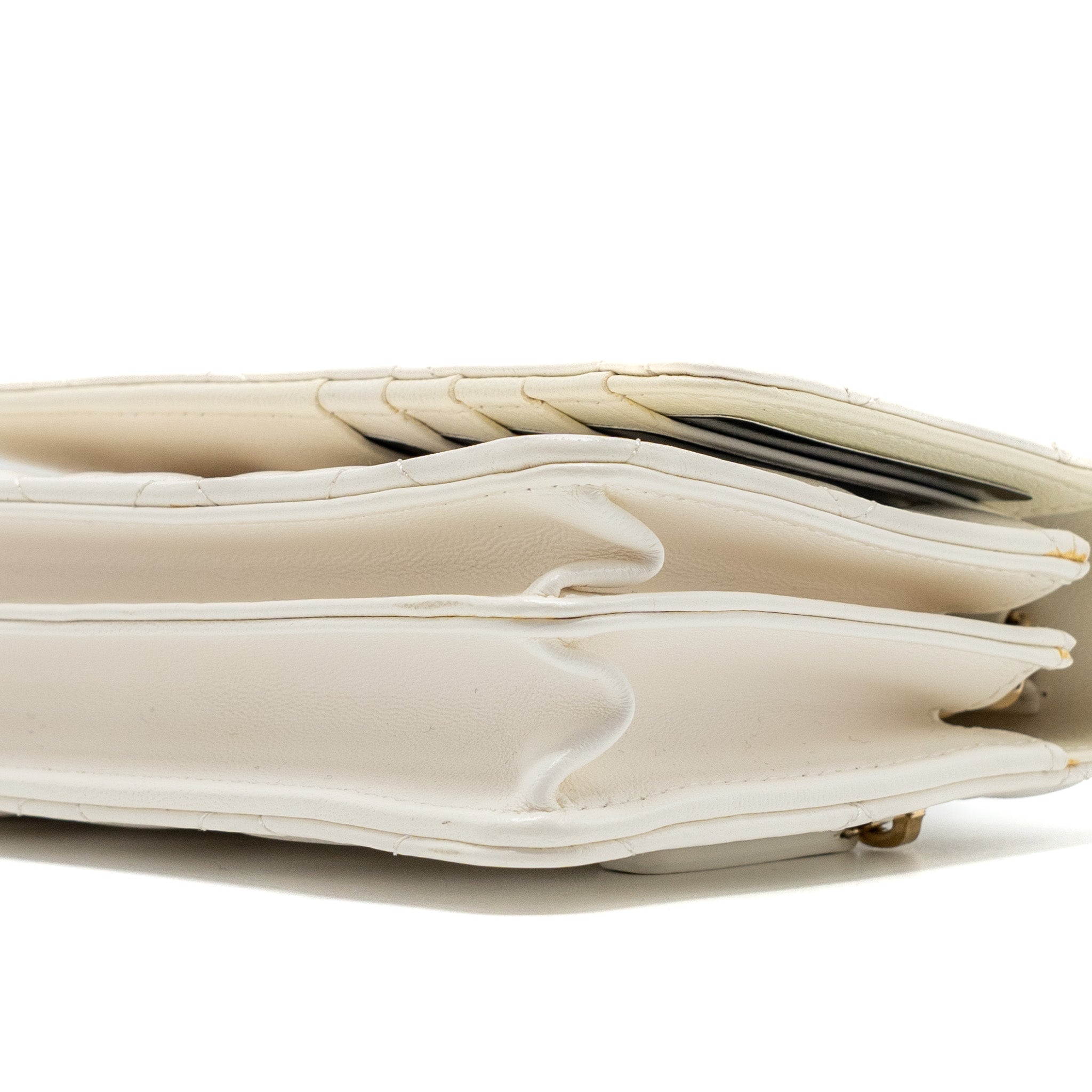 chanel-mini-flap-wallet-with-chain-lambskin-white-lghw-copy