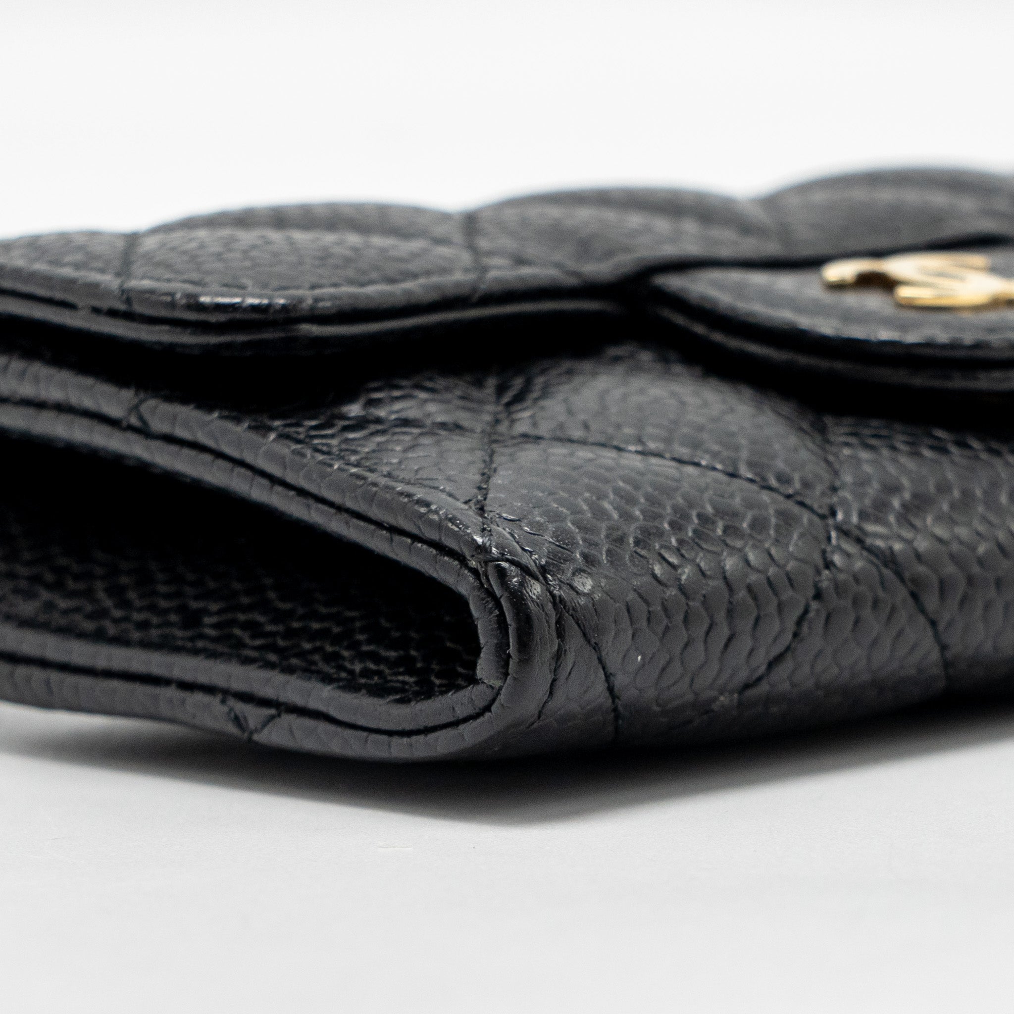chanel-classic-flap-card-holder-caviar-black-ghw-microchip-15