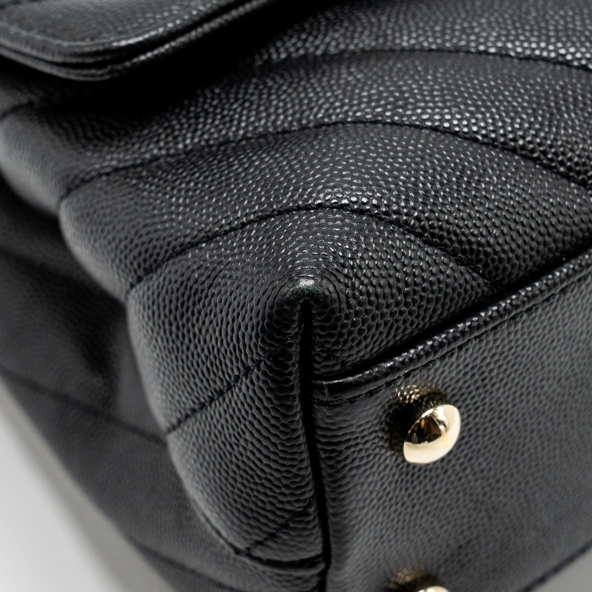 chanel-small-coco-handle-chevron-caviar-black-lghw-1