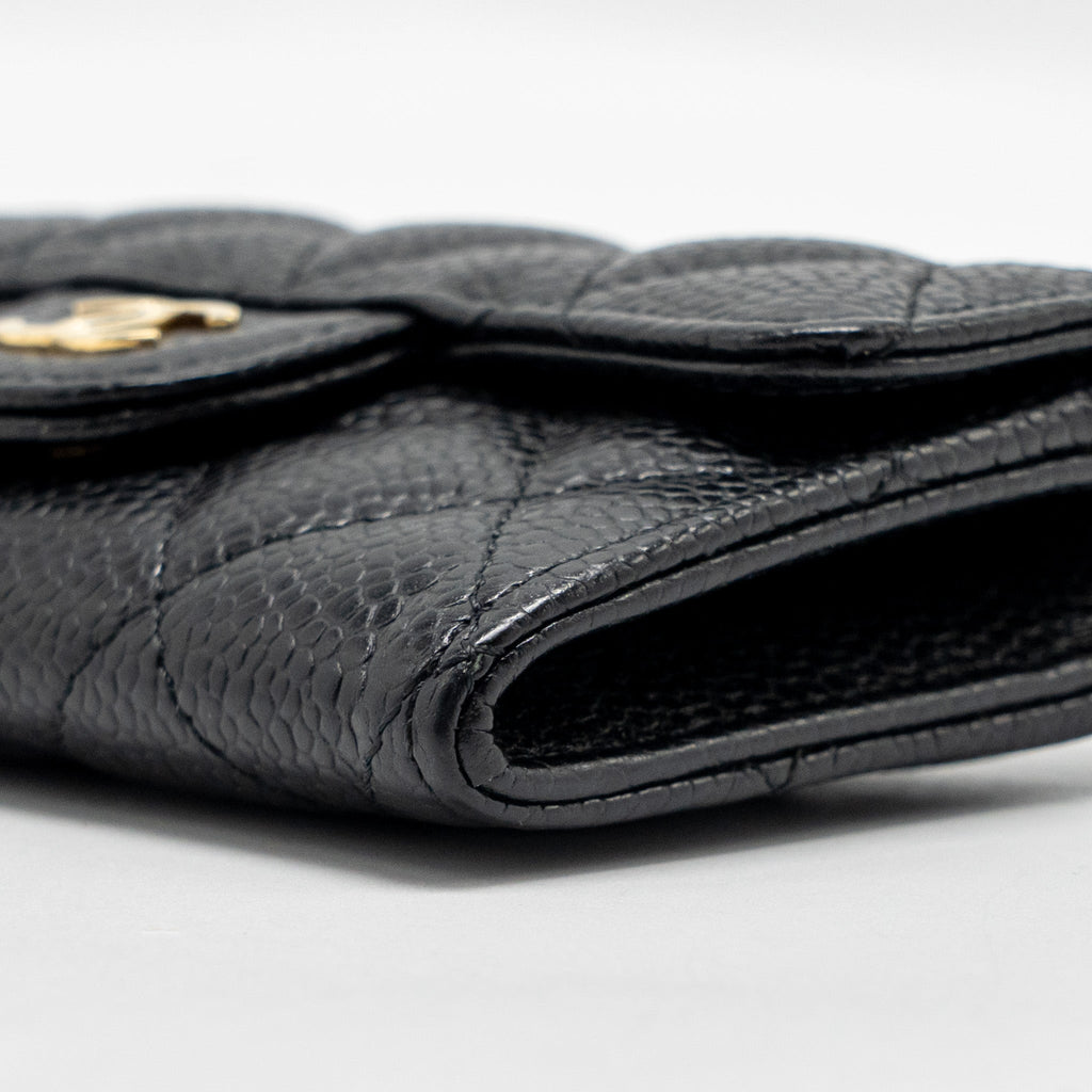 chanel-classic-flap-card-holder-caviar-black-ghw-microchip-15