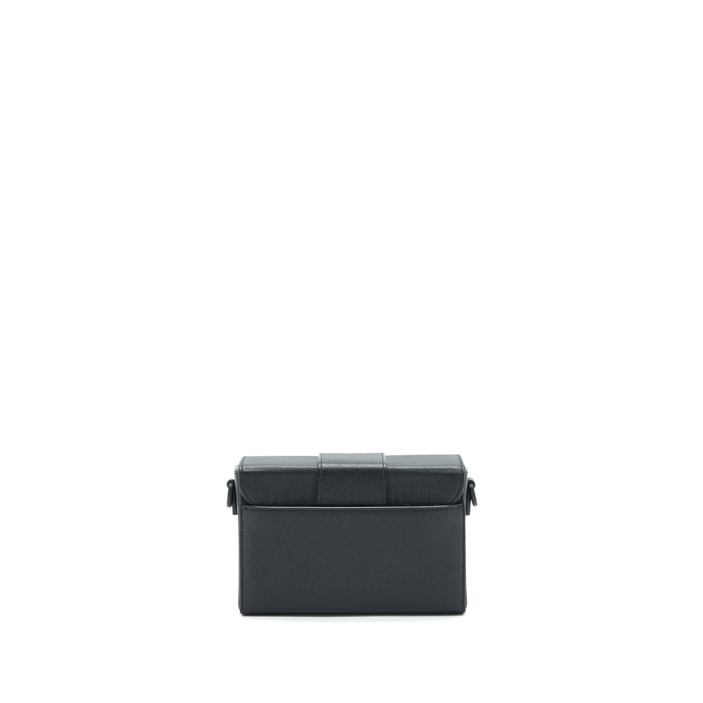 dior-30-montaigne-box-bag-in-grained-calfskin-so-black
