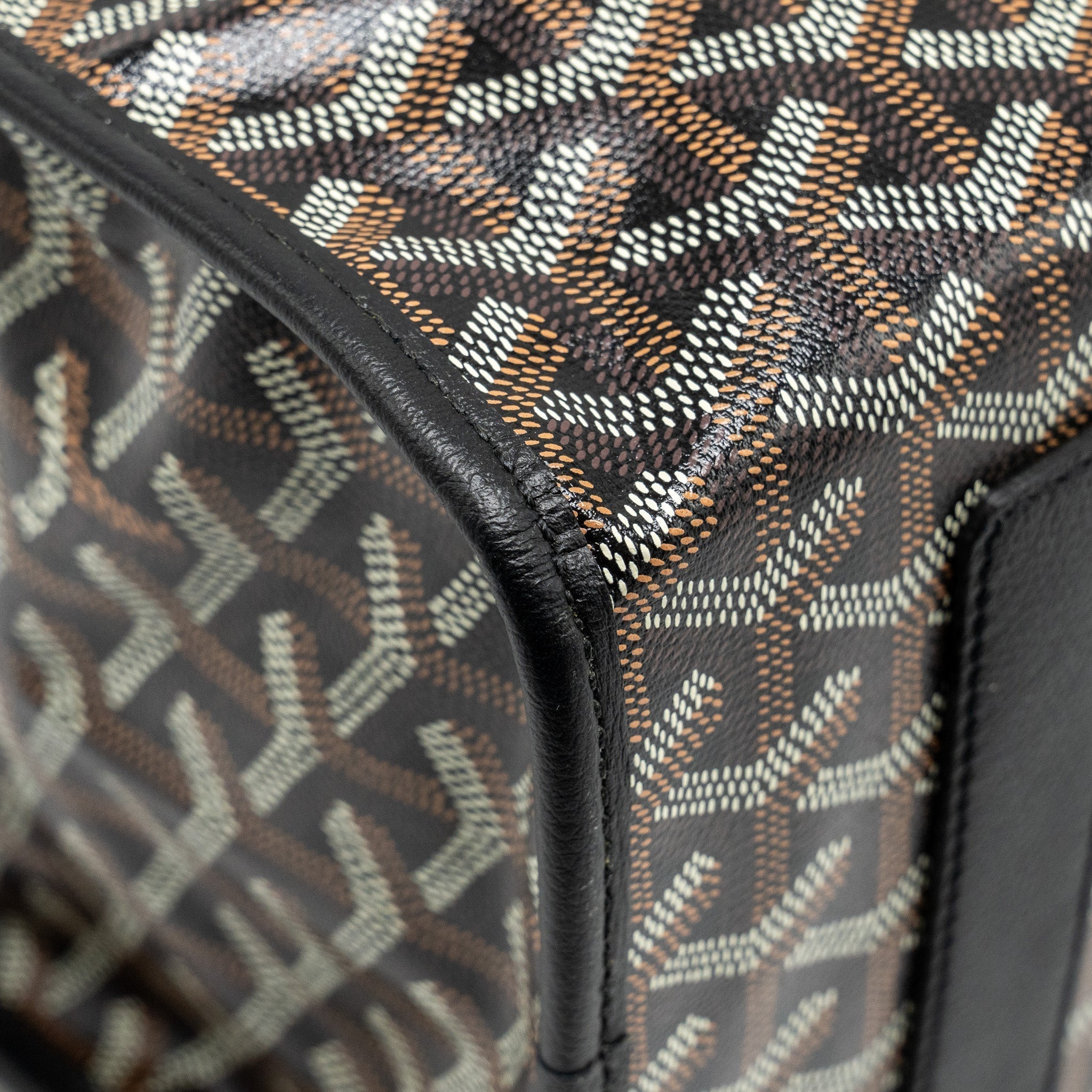 goyard-saint-leger-backpack-goyardline-canvas-black-shw