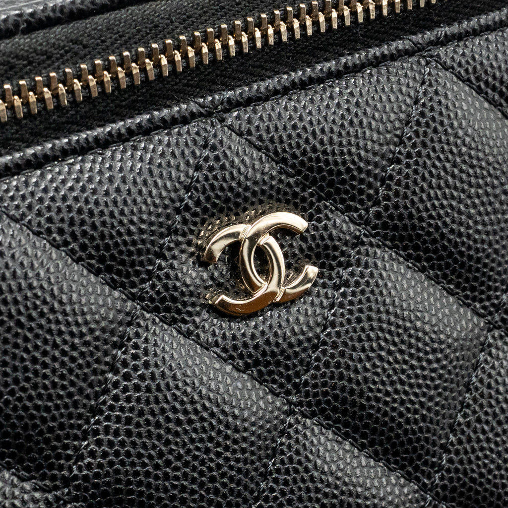 chanel-long-vanity-case-caviar-black-lghw-2