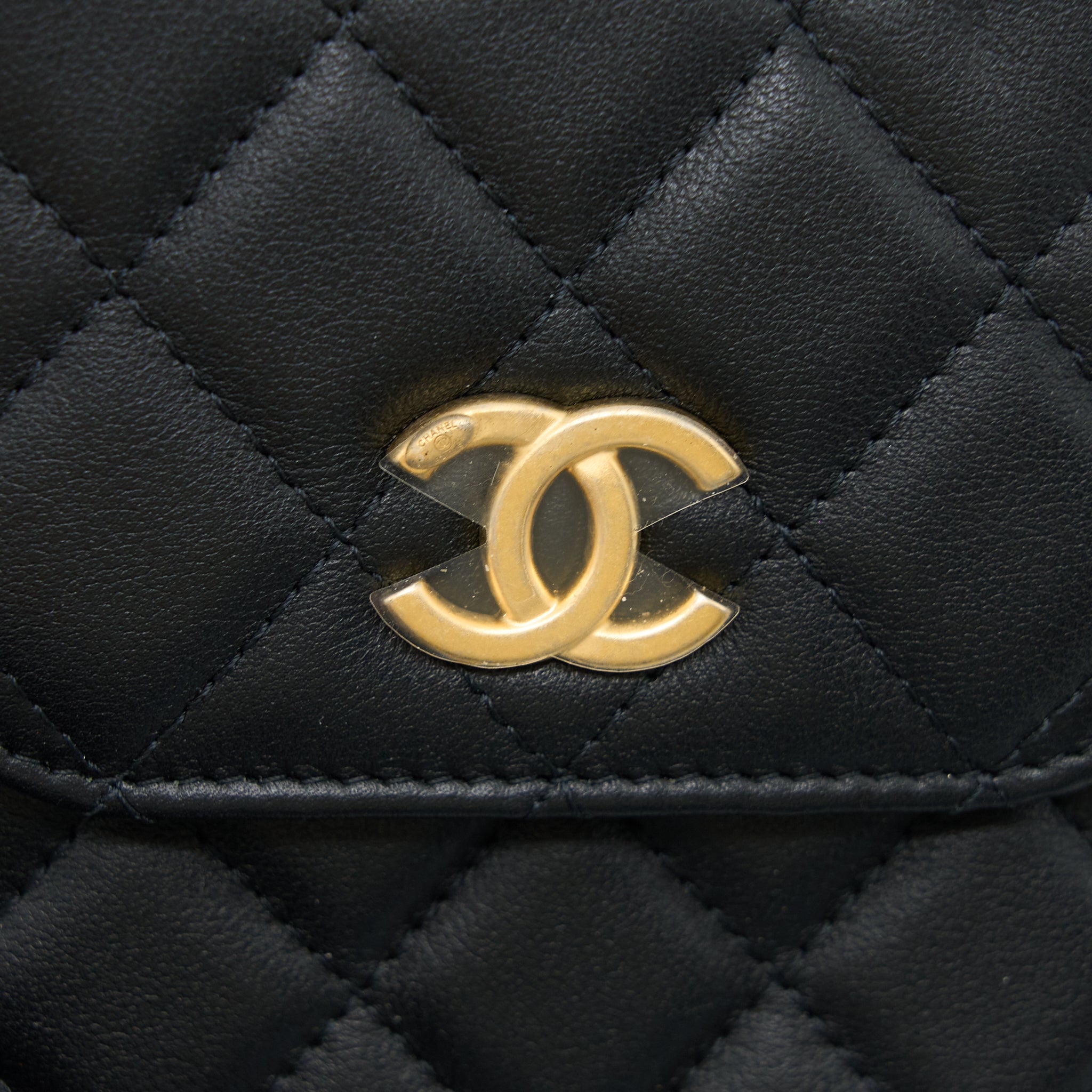 chanel-vertical-flap-phone-pouch-with-pearl-chain-lambskin-black-brushed-ghw