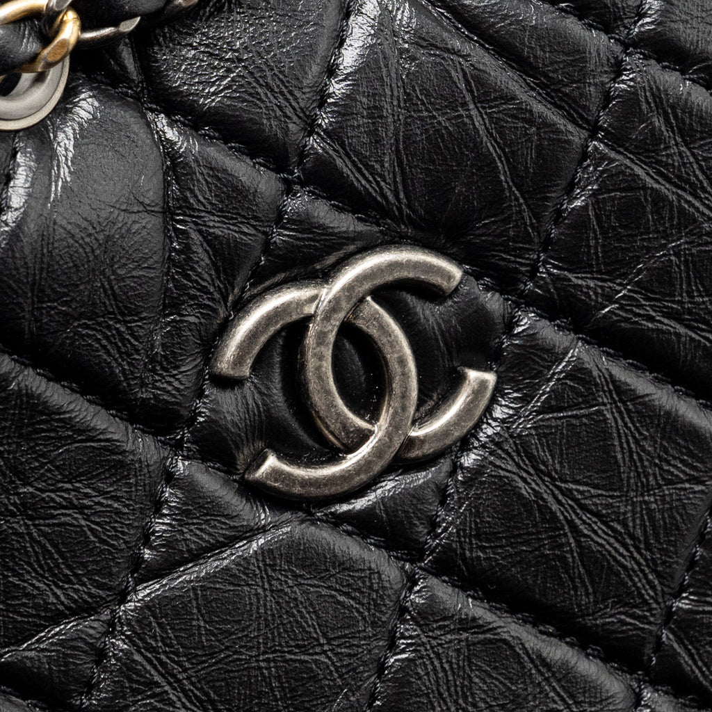 chanel-small-gabrielle-backpack-aged-calfskin-black-multicolour-colour-hardware-microchip