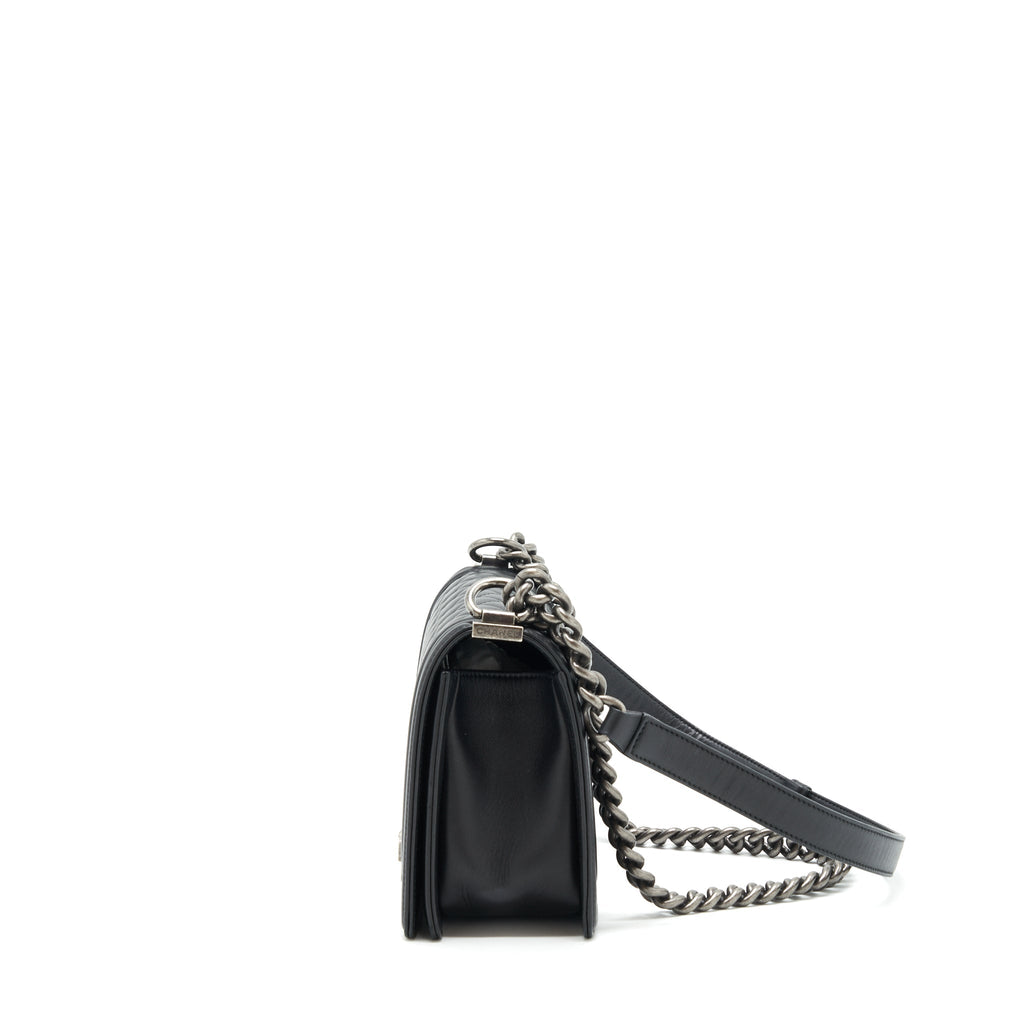 chanel-medium-boy-black-lambskin-ruthenium-hardware