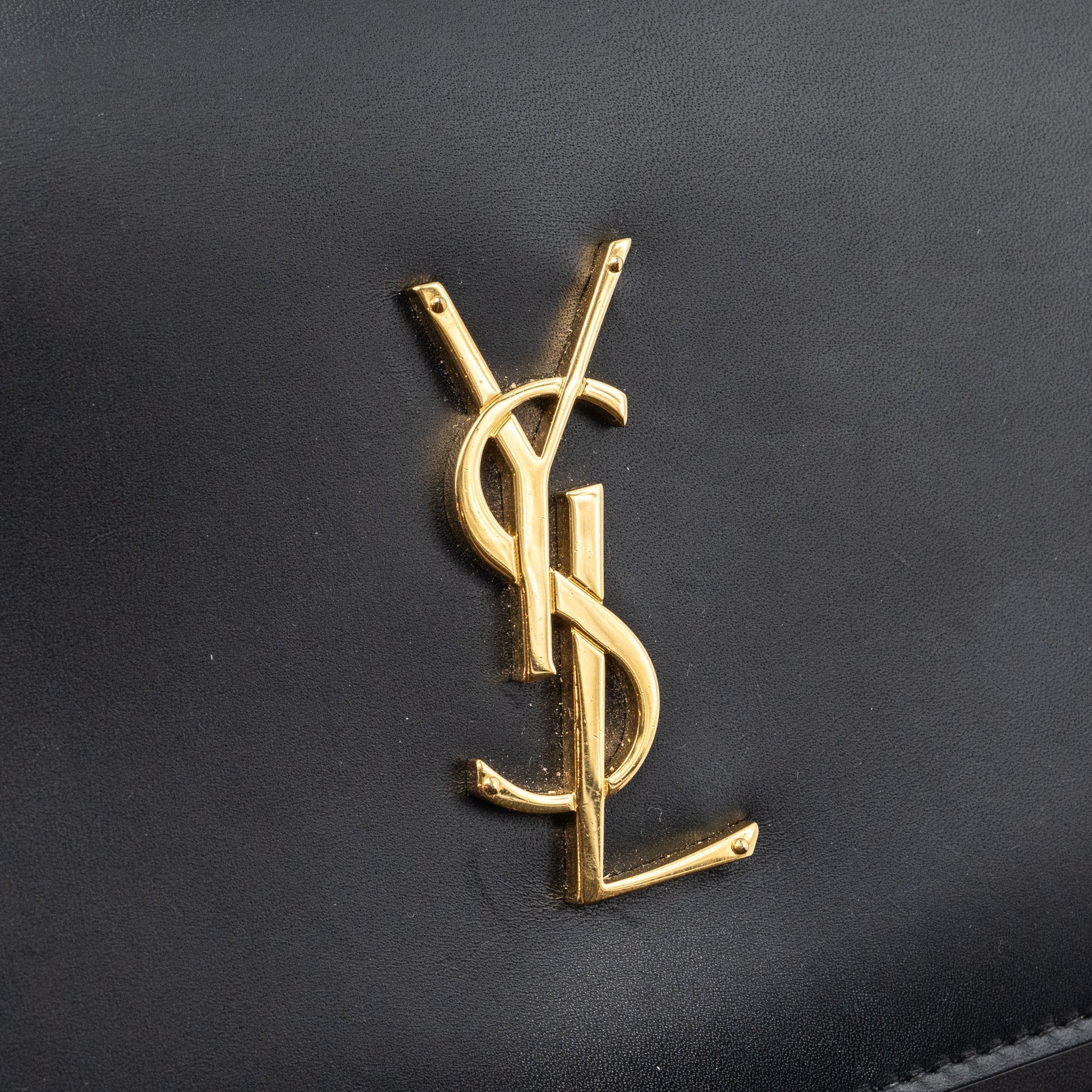 saint-laurent-flap-chain-bag-lambskin-black-ghw