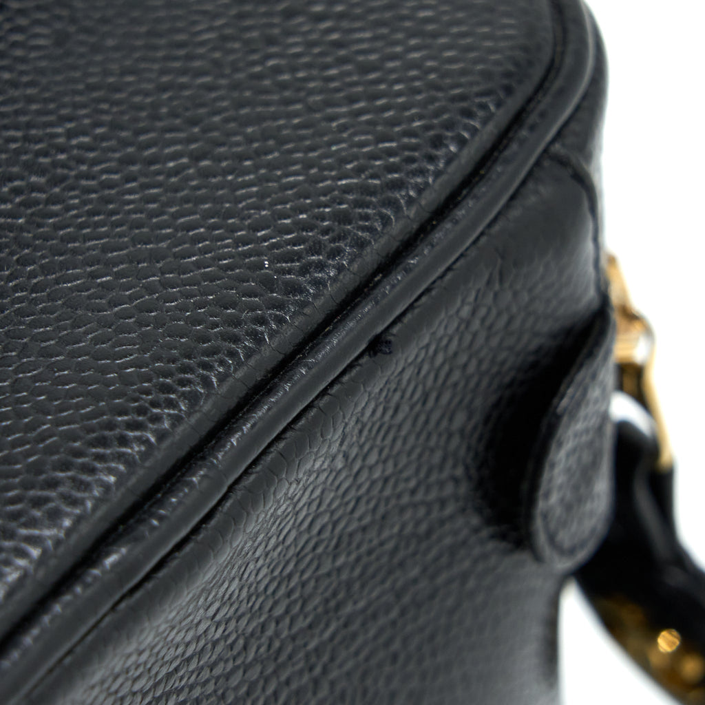chanel-vintage-vanity-case-with-chain-caviar-black-ghw