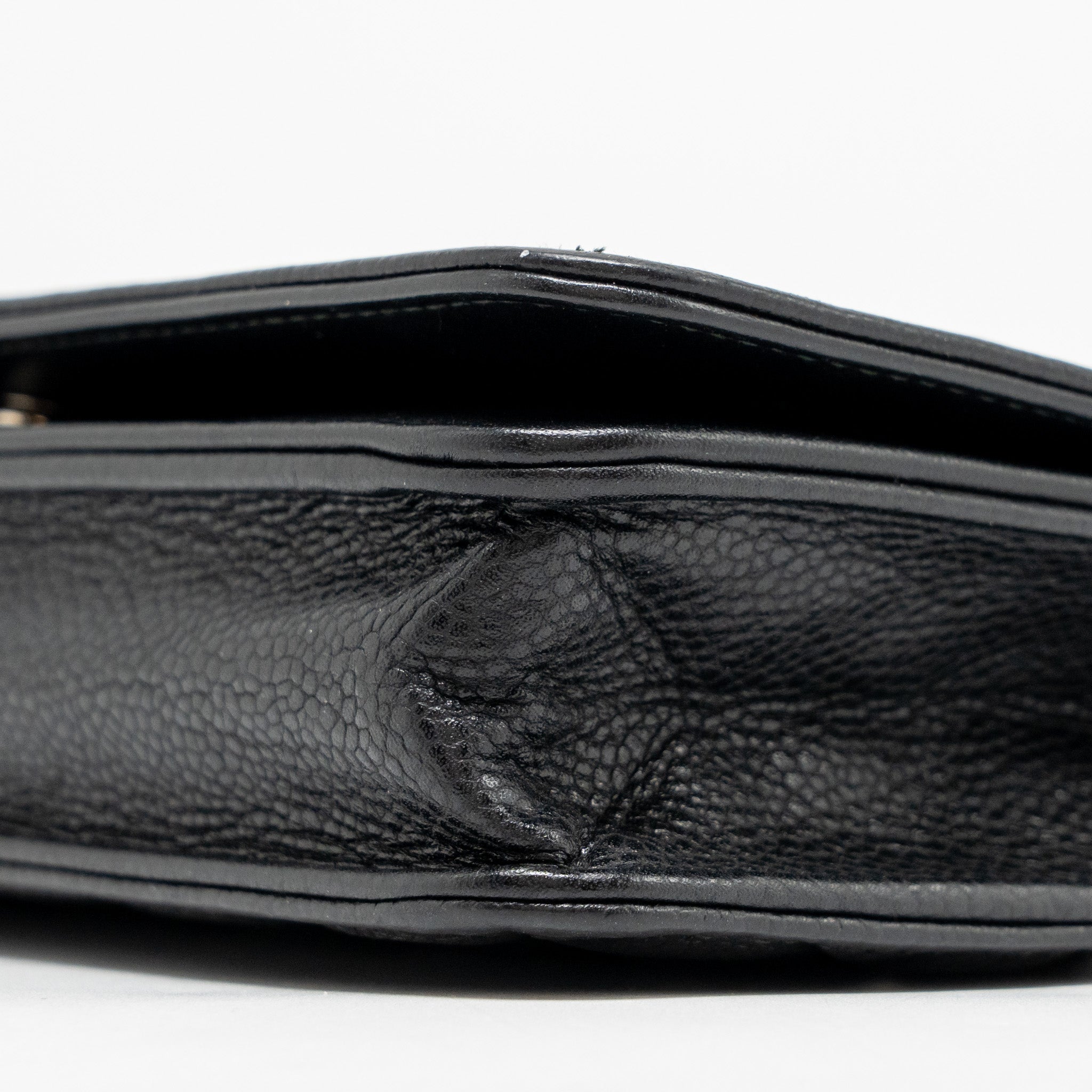 chanel-quilted-diamond-cc-logo-wallet-on-chain-caviar-black-shw