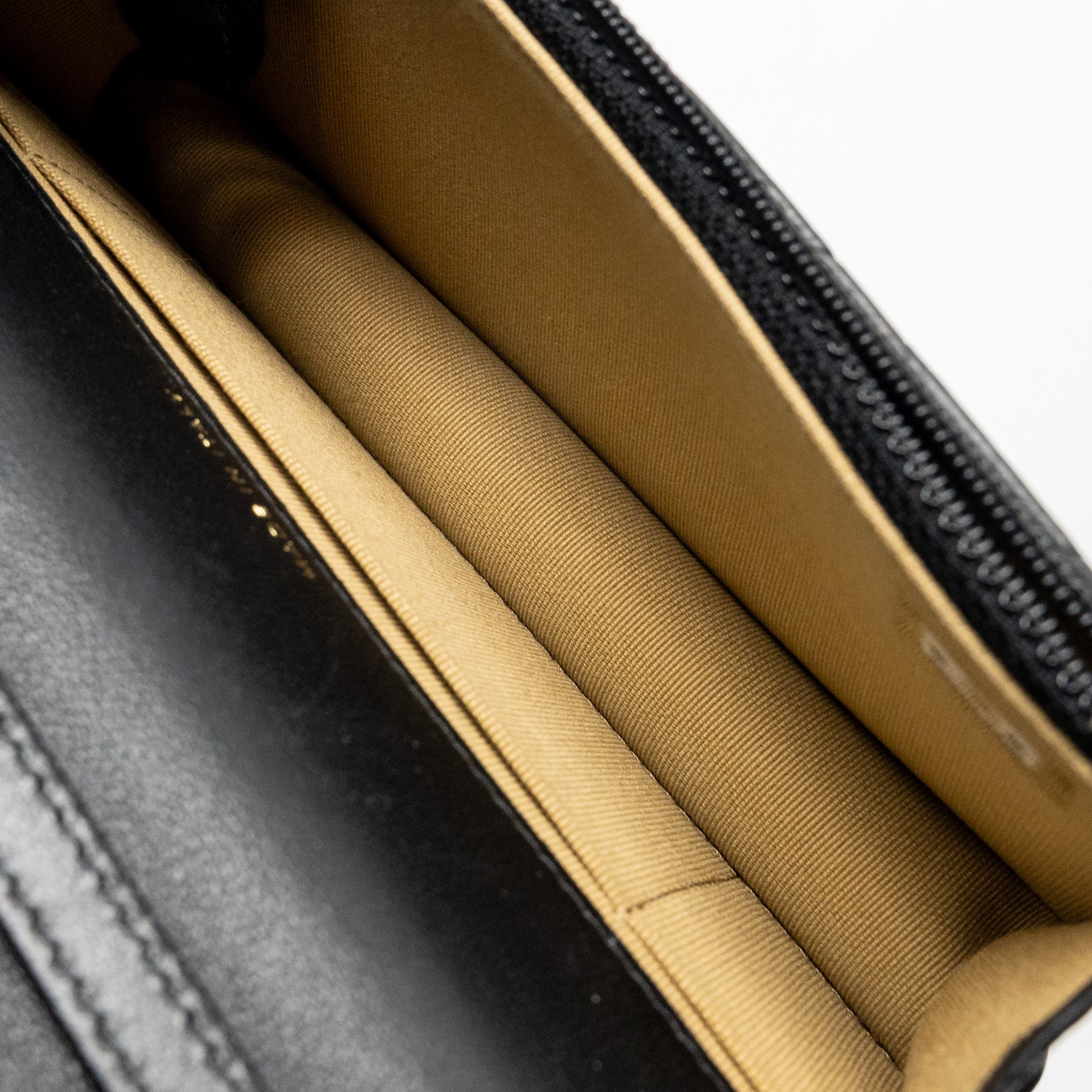 chanel-pearl-crush-mini-flap-wallet-on-chain-lambskin-black-ghw-microchip