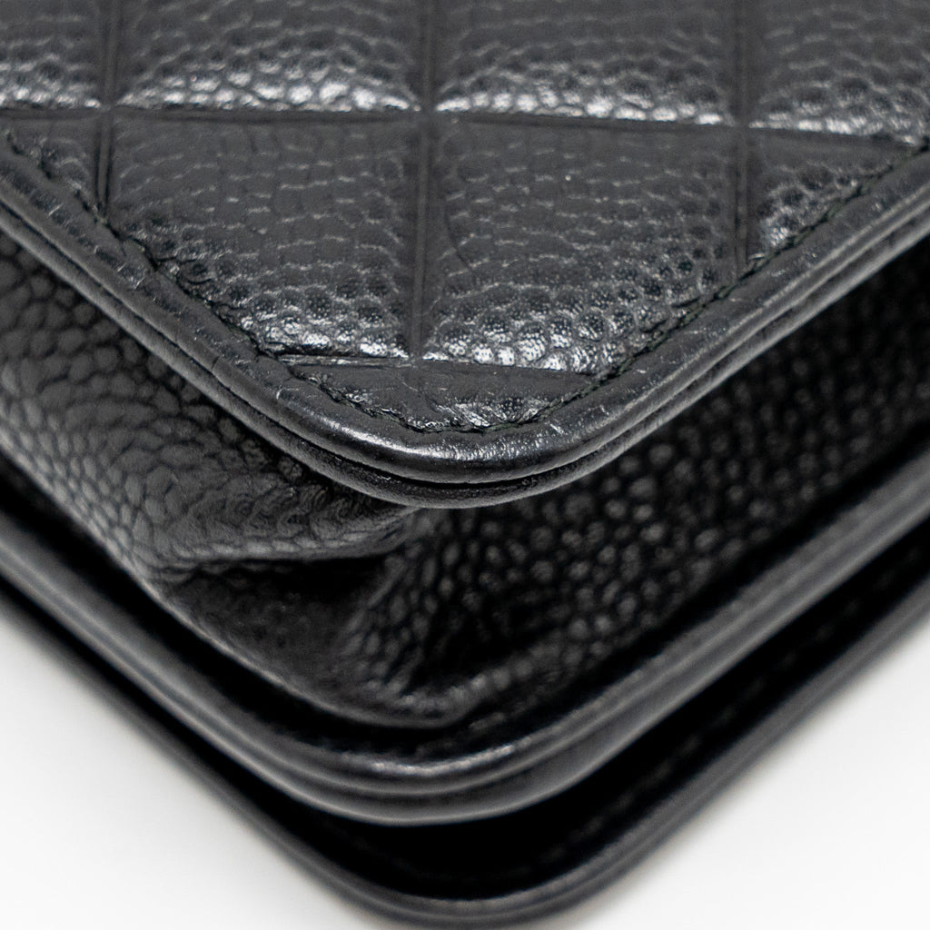 chanel-quilted-diamond-cc-logo-wallet-on-chain-caviar-black-shw