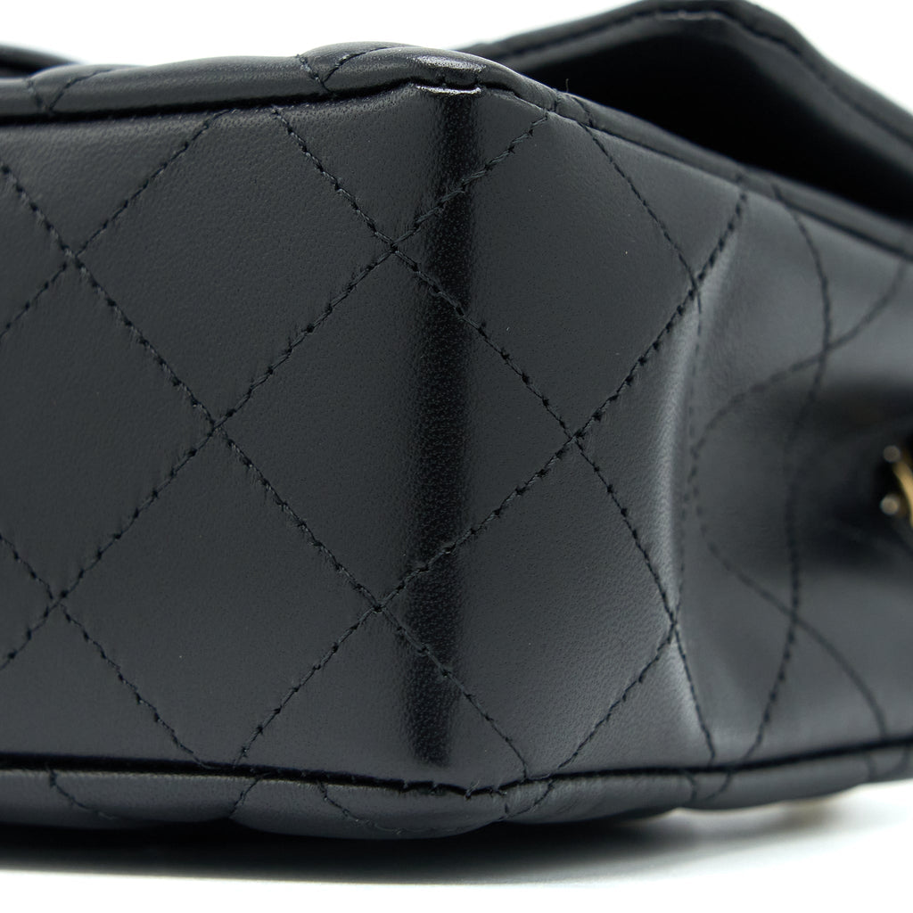 chanel-classic-mini-rectangular-flap-bag-lambskin-black-lghw-microchip-1