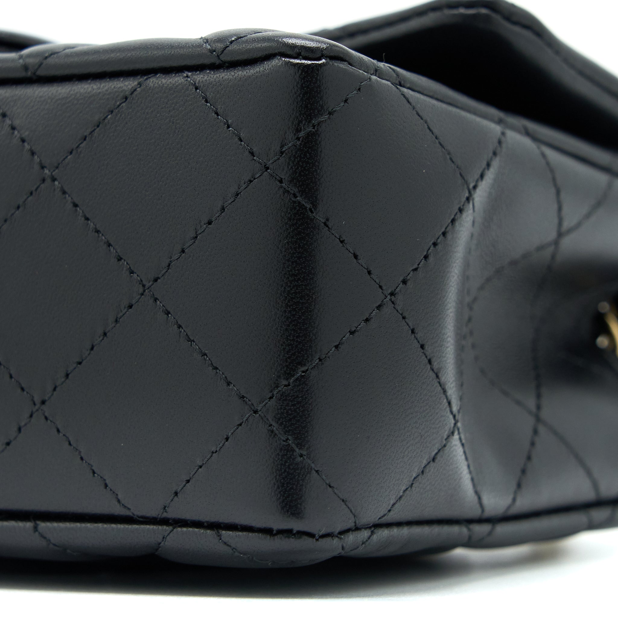 chanel-classic-mini-rectangular-flap-bag-lambskin-black-lghw-microchip-1