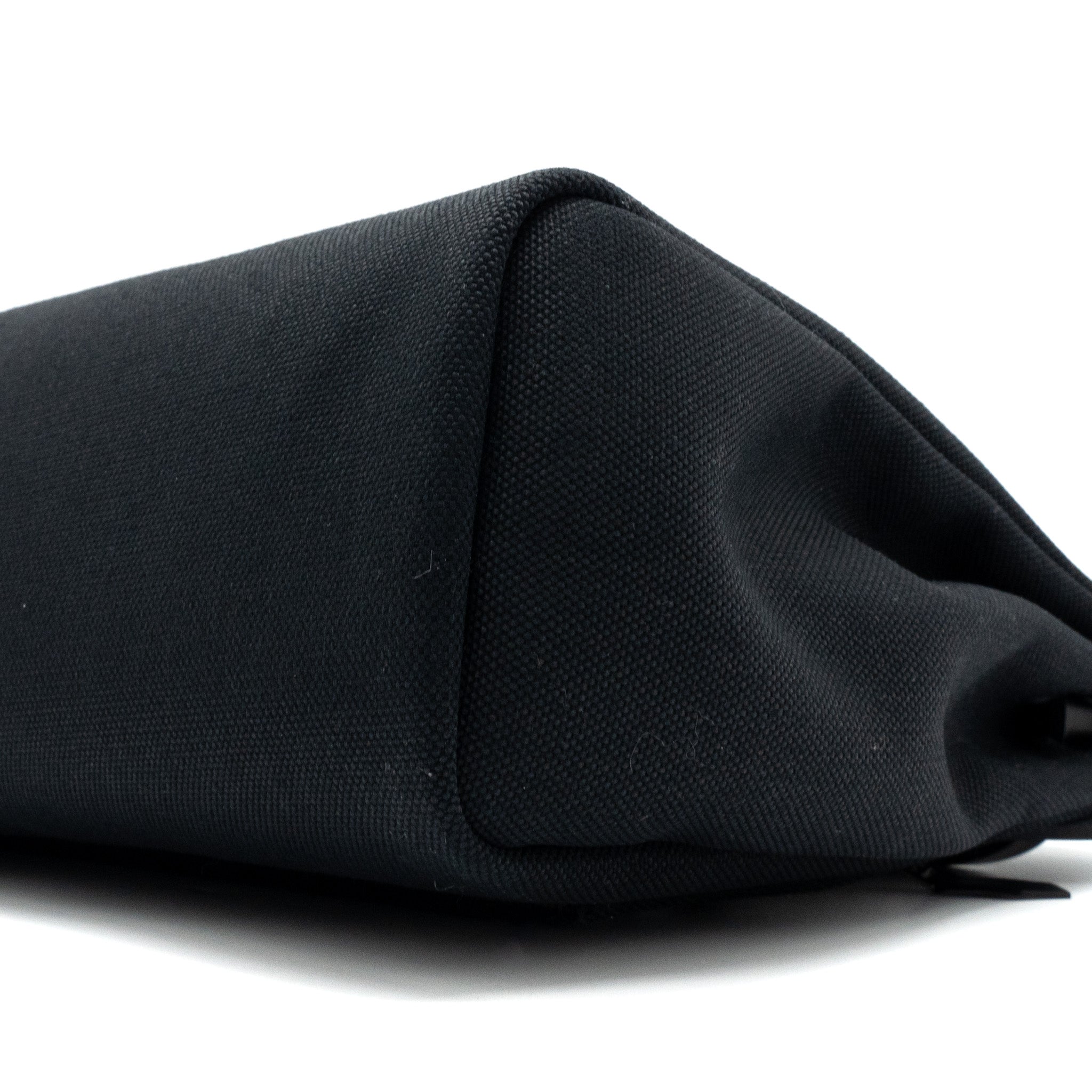 hermes-herbag-zip-31-bag-retourne-toile-militaries-black-shw-stamp-u