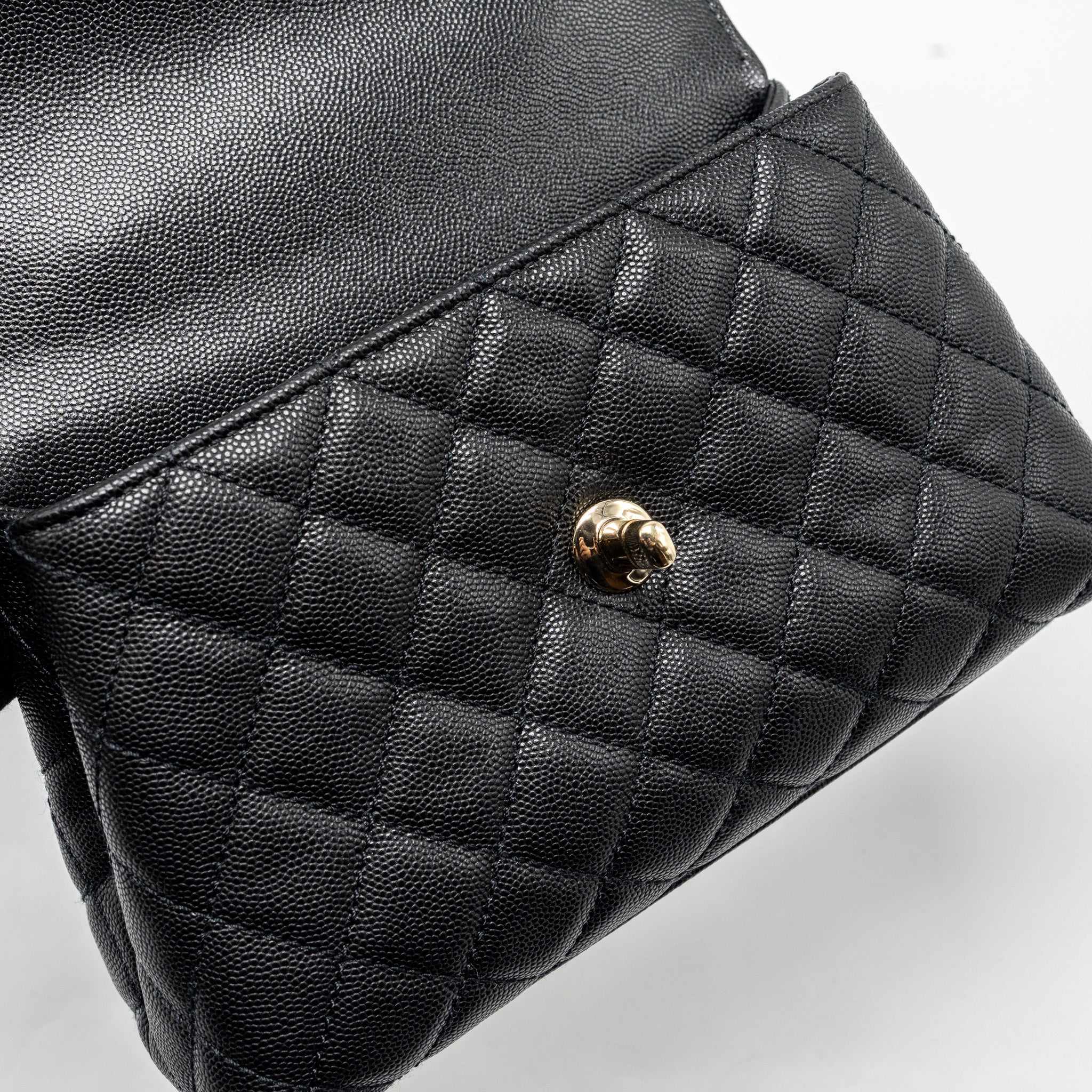 chanel-small-coco-handle-caviar-black-lghw-microchip-16
