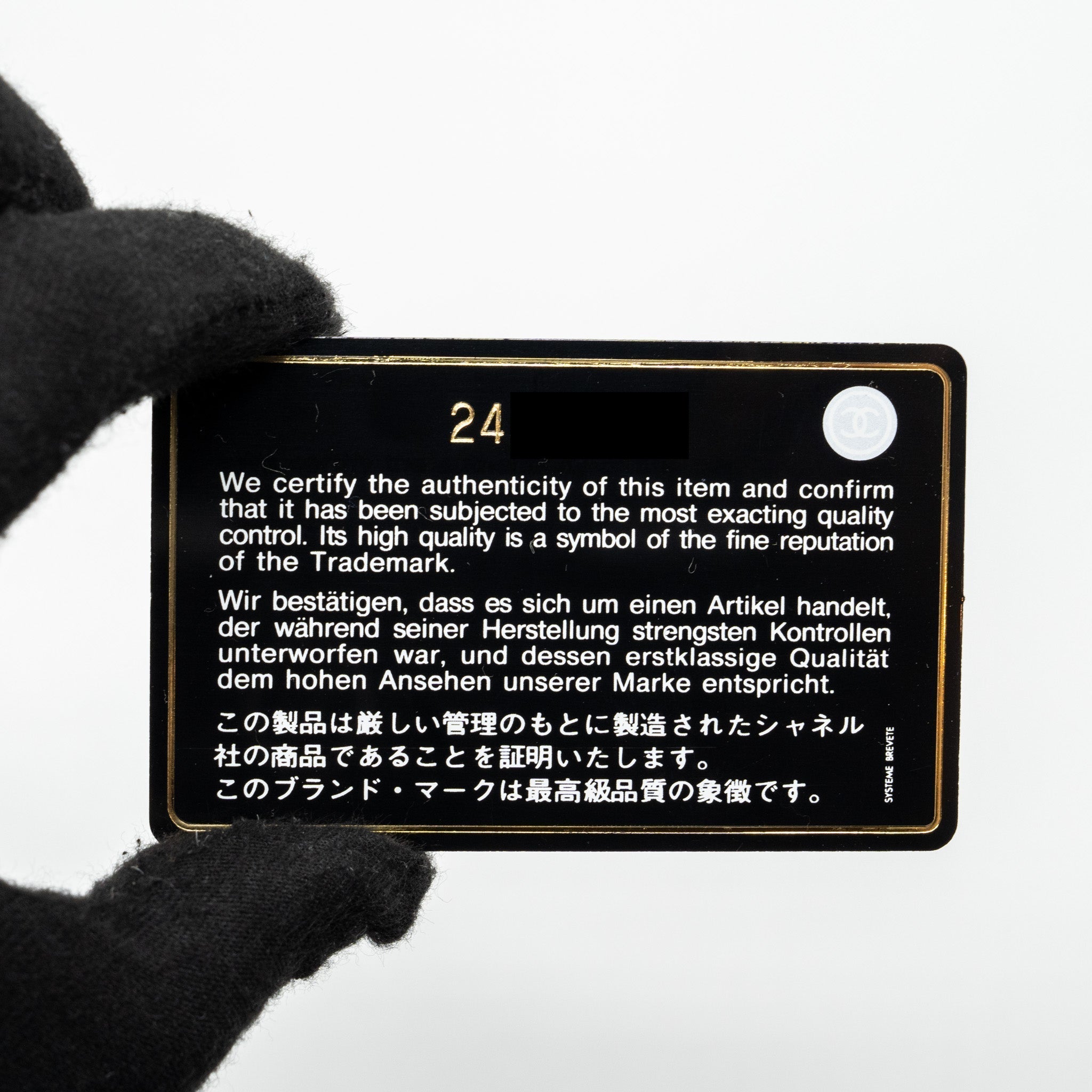 chanel-zip-card-holder-caviar-black-ghw