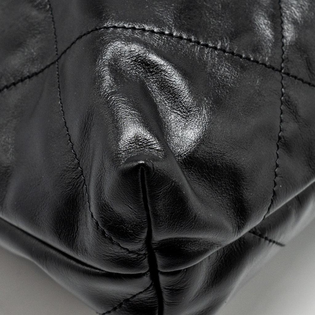 chanel-medium-22-bag-shiny-calfskin-black-ghw-microchip-copy