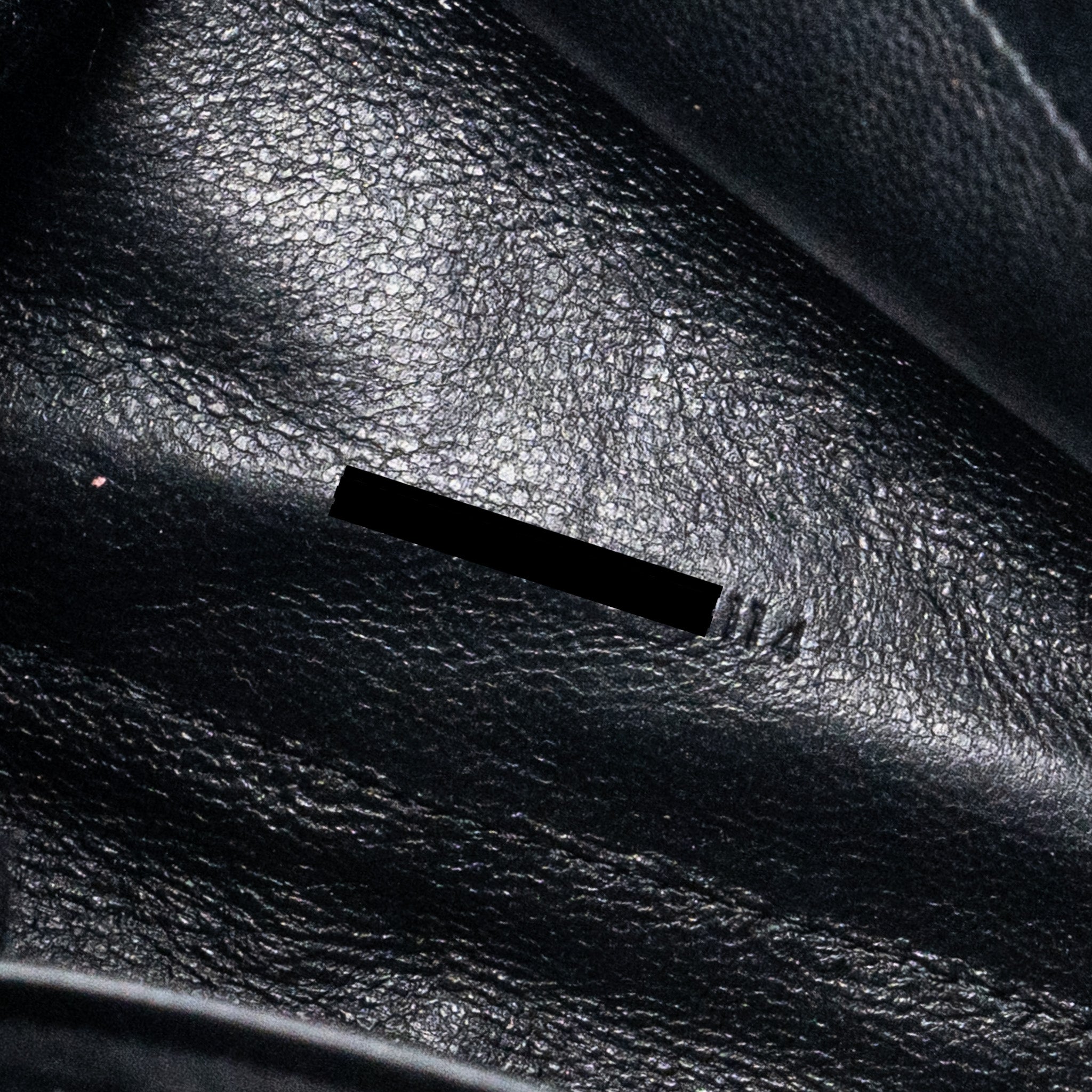 saint-laurent-flap-chain-bag-lambskin-black-ghw