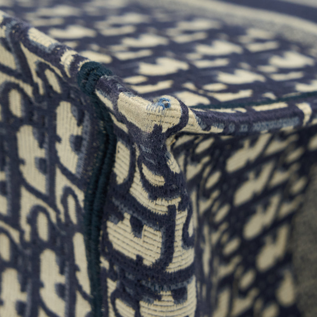 dior-large-book-tote-blue-blue-oblique-jacquard