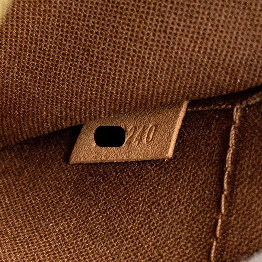 louis-vuitton-multi-pochette-accessories-khaki-strap-monogram-canvas-ghw-1