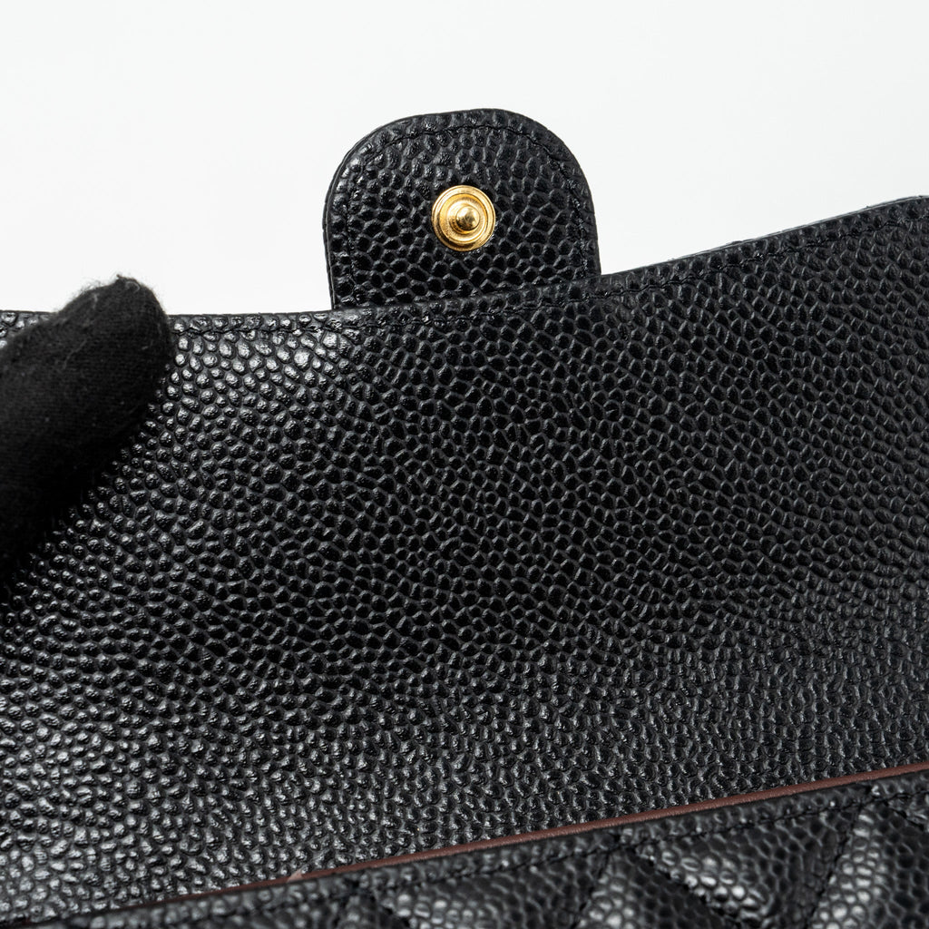chanel-quilted-medium-flap-compact-wallet-caviar-black-ghw-microchip