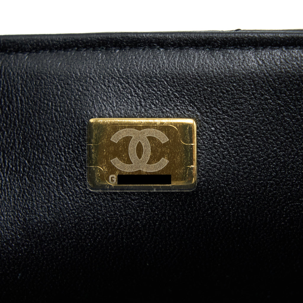 chanel-classic-mini-rectangular-flap-bag-lambskin-black-lghw-microchip-1