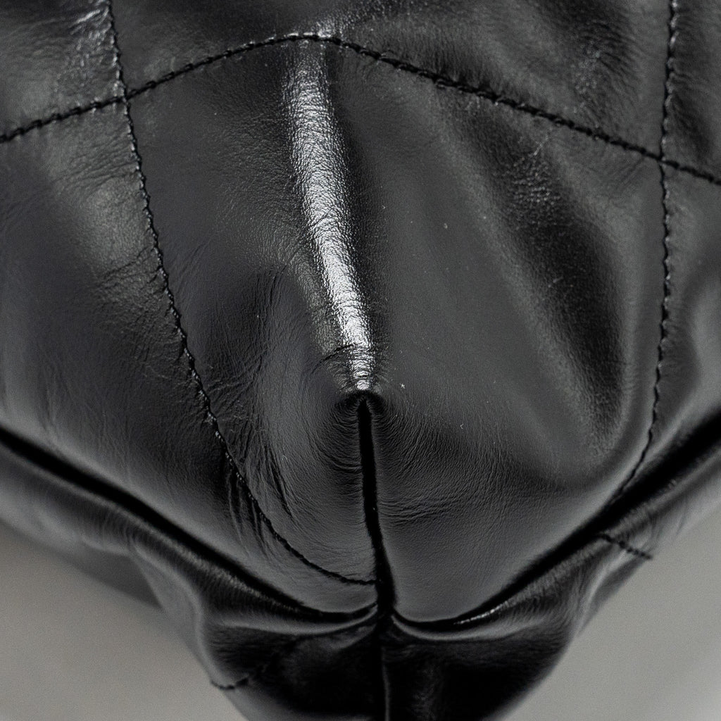 chanel-medium-22-bag-shiny-calfskin-black-ghw-microchip-copy