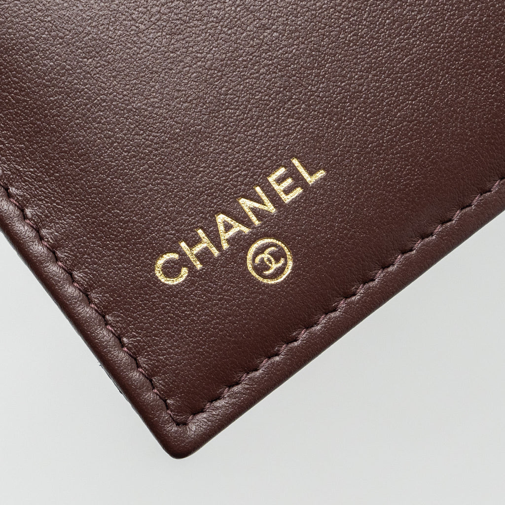 chanel-quilted-medium-flap-compact-wallet-caviar-black-ghw-microchip