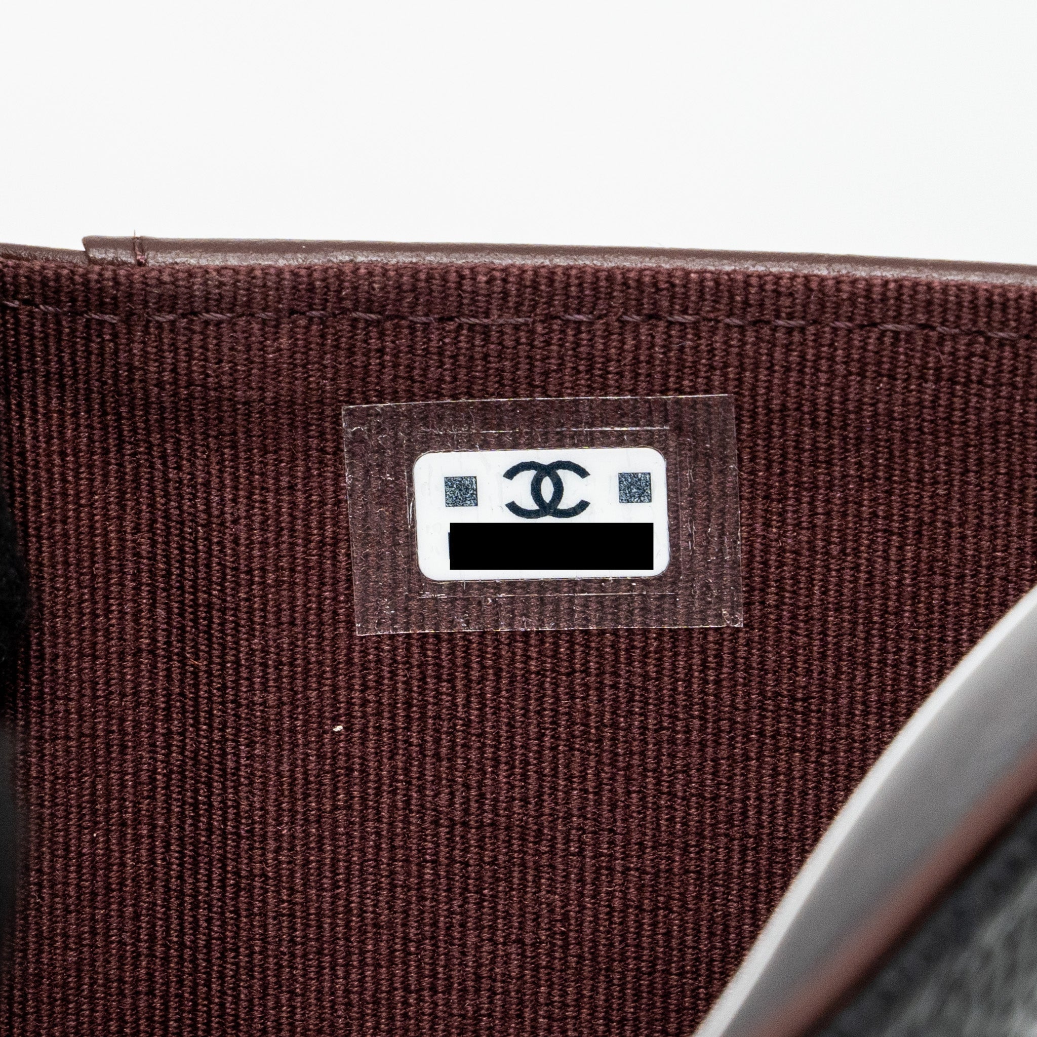 chanel-quilted-medium-flap-compact-wallet-caviar-black-ghw-microchip