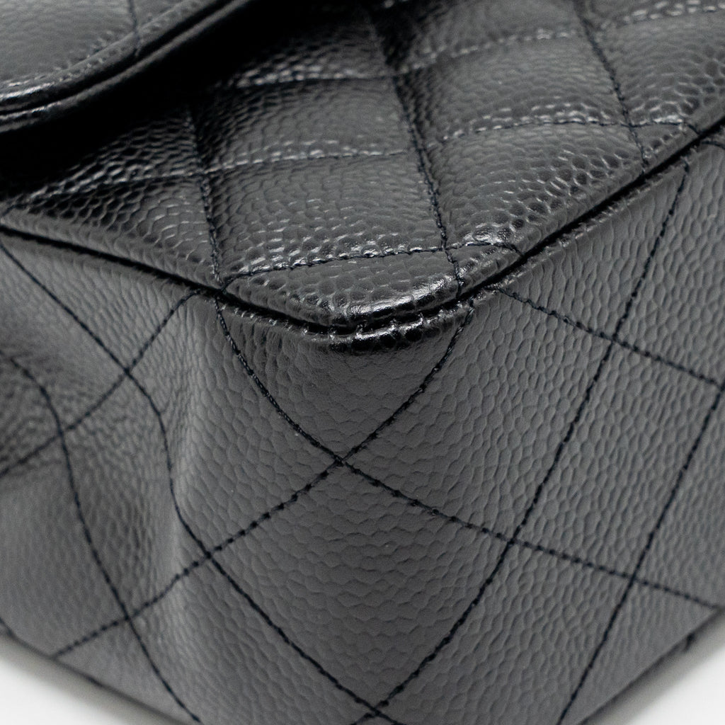 chanel-medium-classic-double-flap-bag-caviar-black-lghw