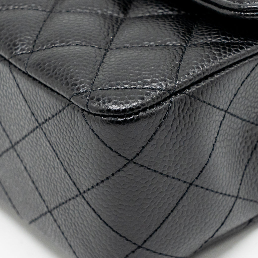 chanel-medium-classic-double-flap-bag-caviar-black-lghw