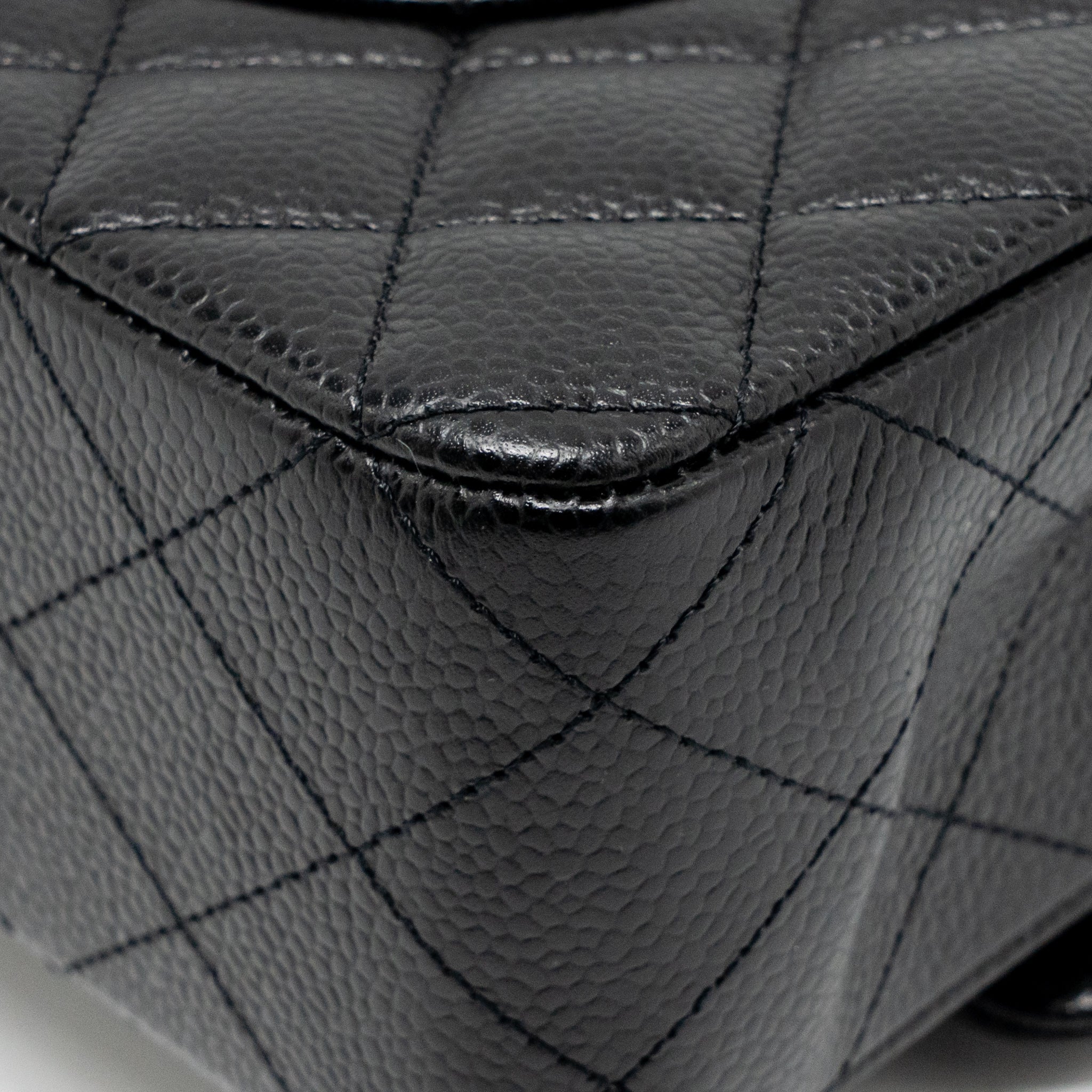 chanel-medium-classic-double-flap-bag-caviar-black-lghw