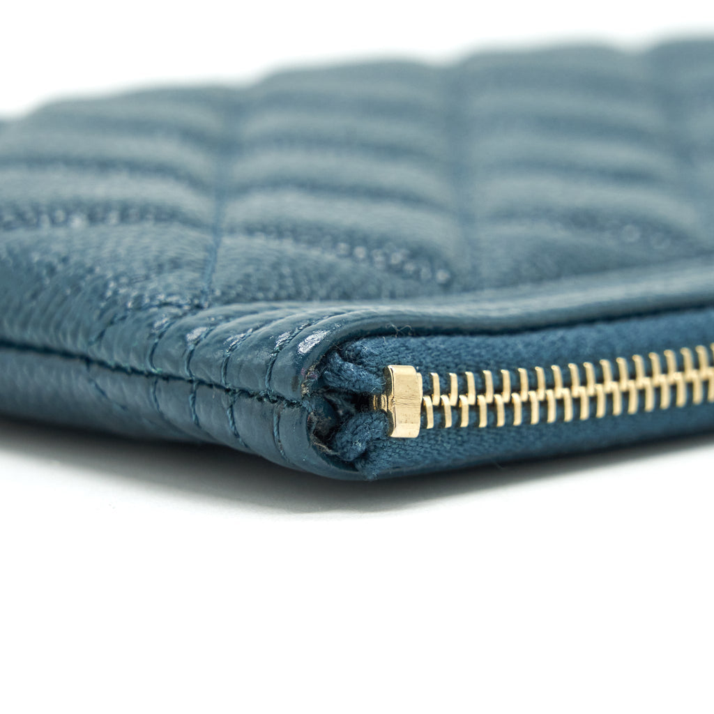 chanel-boy-pouch-caviar-dark-green-lghw