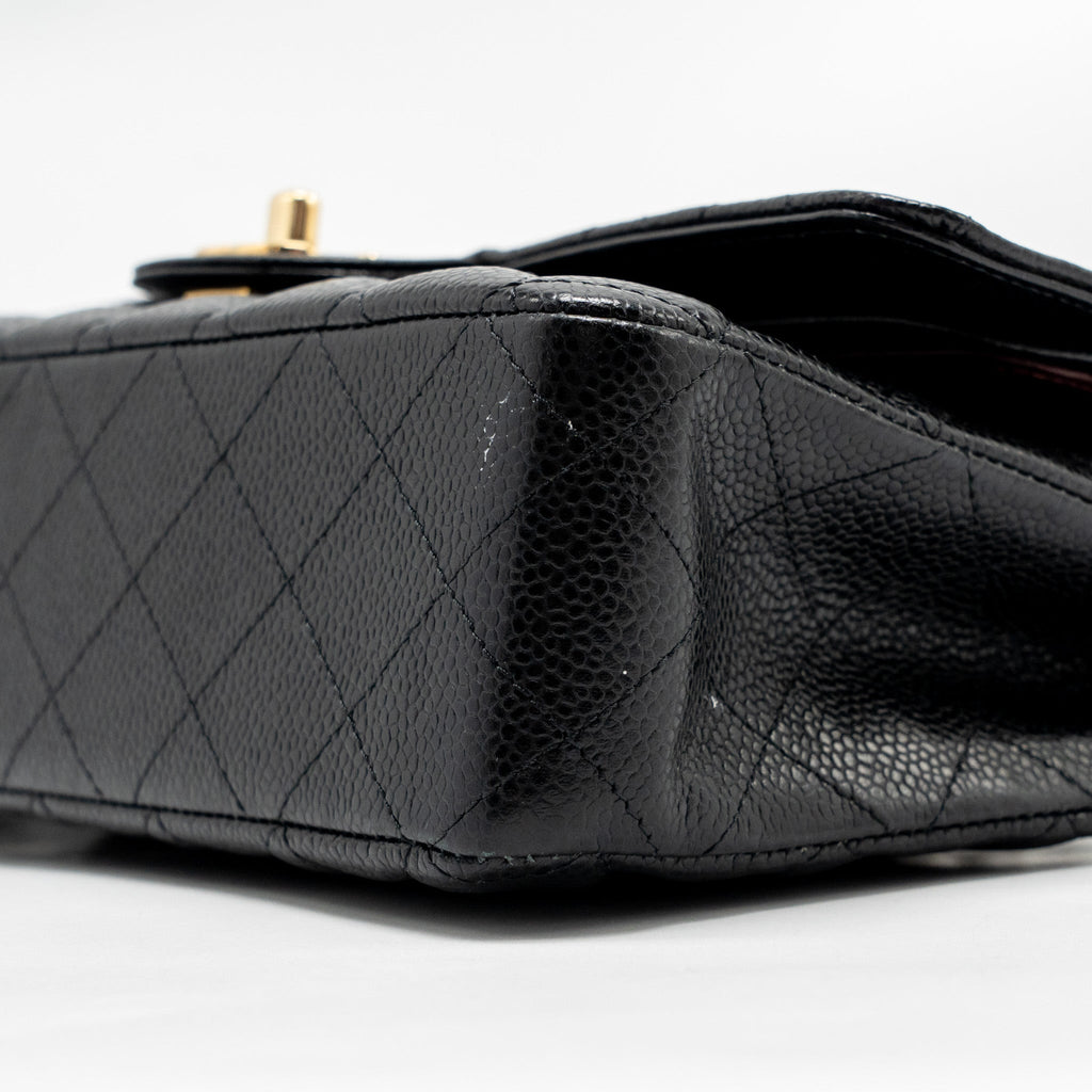 chanel-medium-classic-double-flap-bag-caviar-black-ghw-29