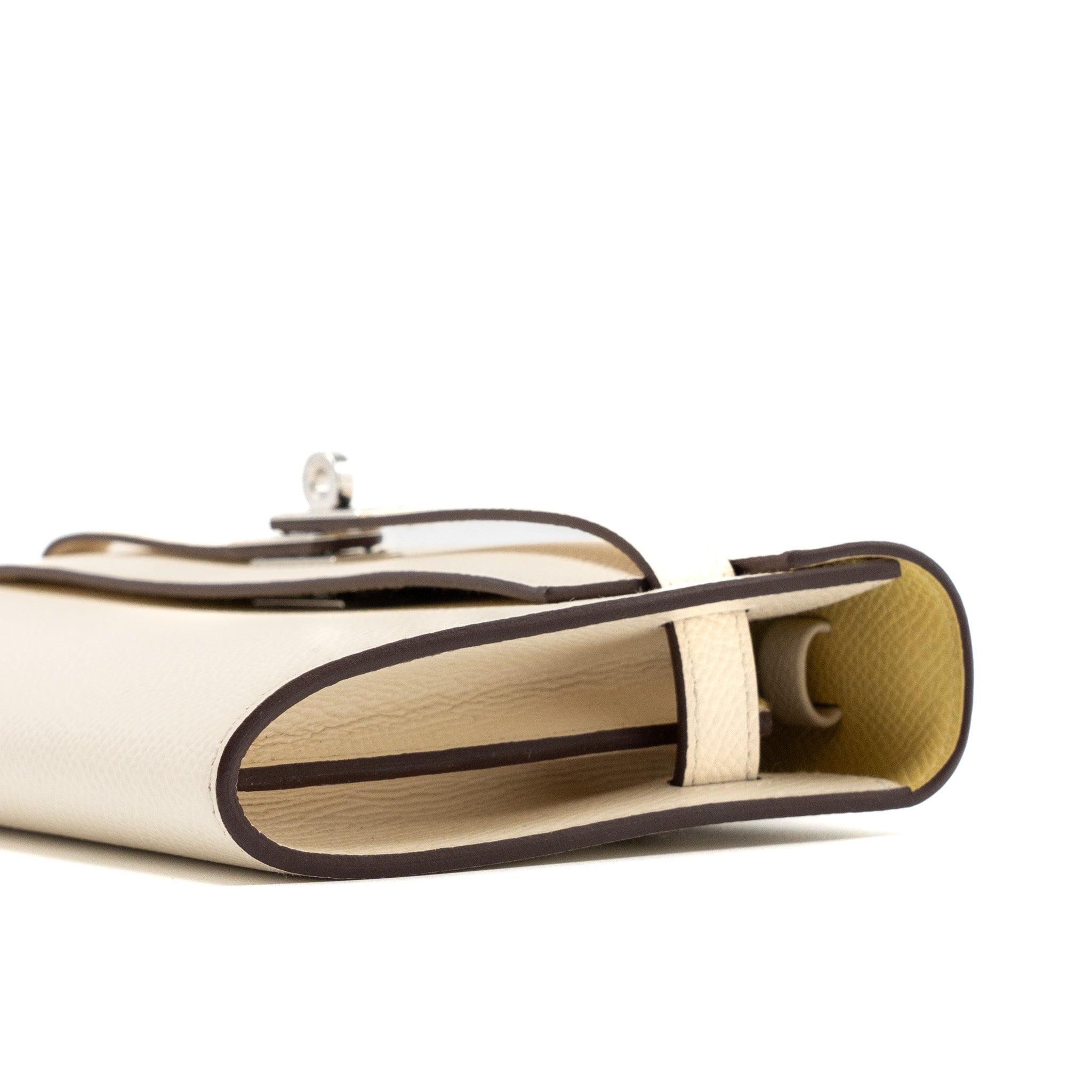 hermes-classic-kelly-to-go-epsom-nata-jaune-poussin-shw-stamp-u