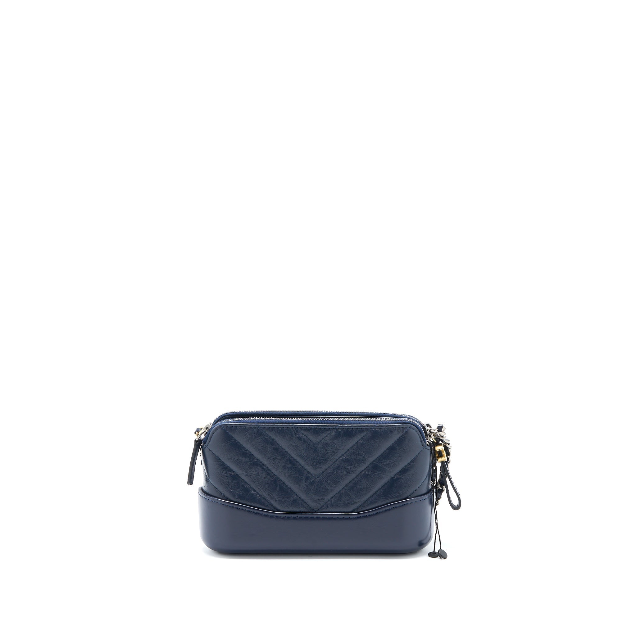 chanel-gabrielle-clutch-on-chain-aged-calfskim-navy-shw