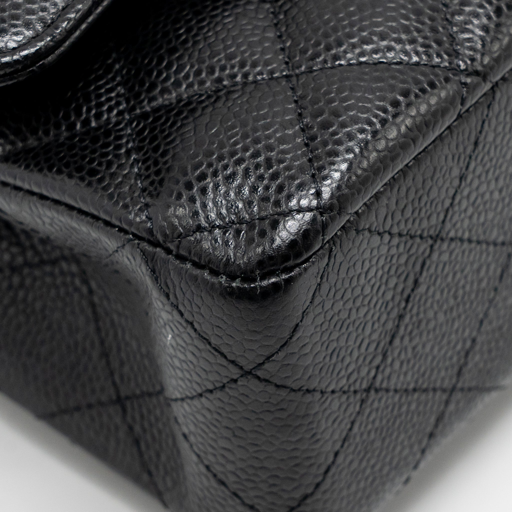 chanel-medium-classic-double-flap-bag-caviar-black-ghw-29