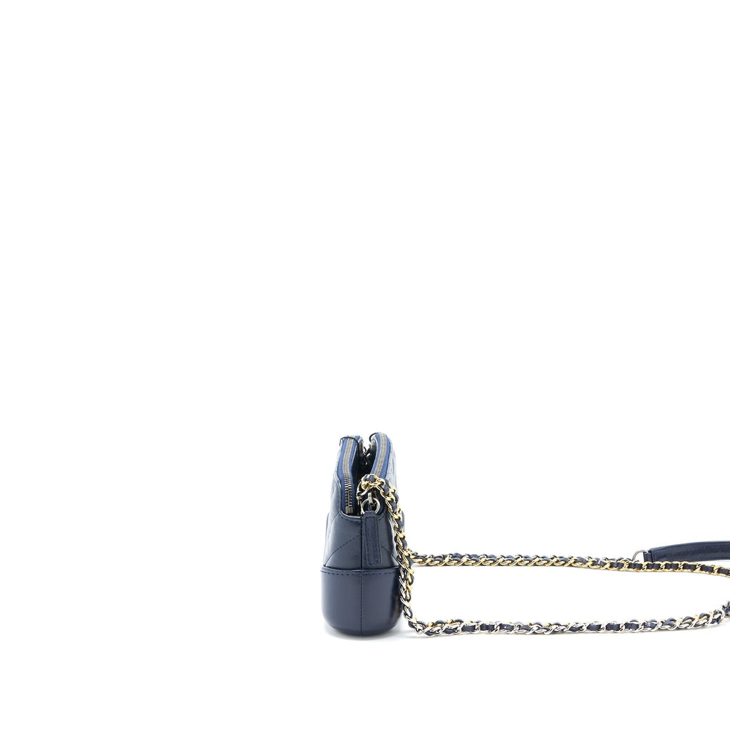 chanel-gabrielle-clutch-on-chain-aged-calfskim-navy-shw